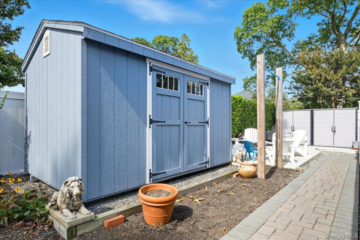 92 Suffolk Road, Massapequa, NY 11758