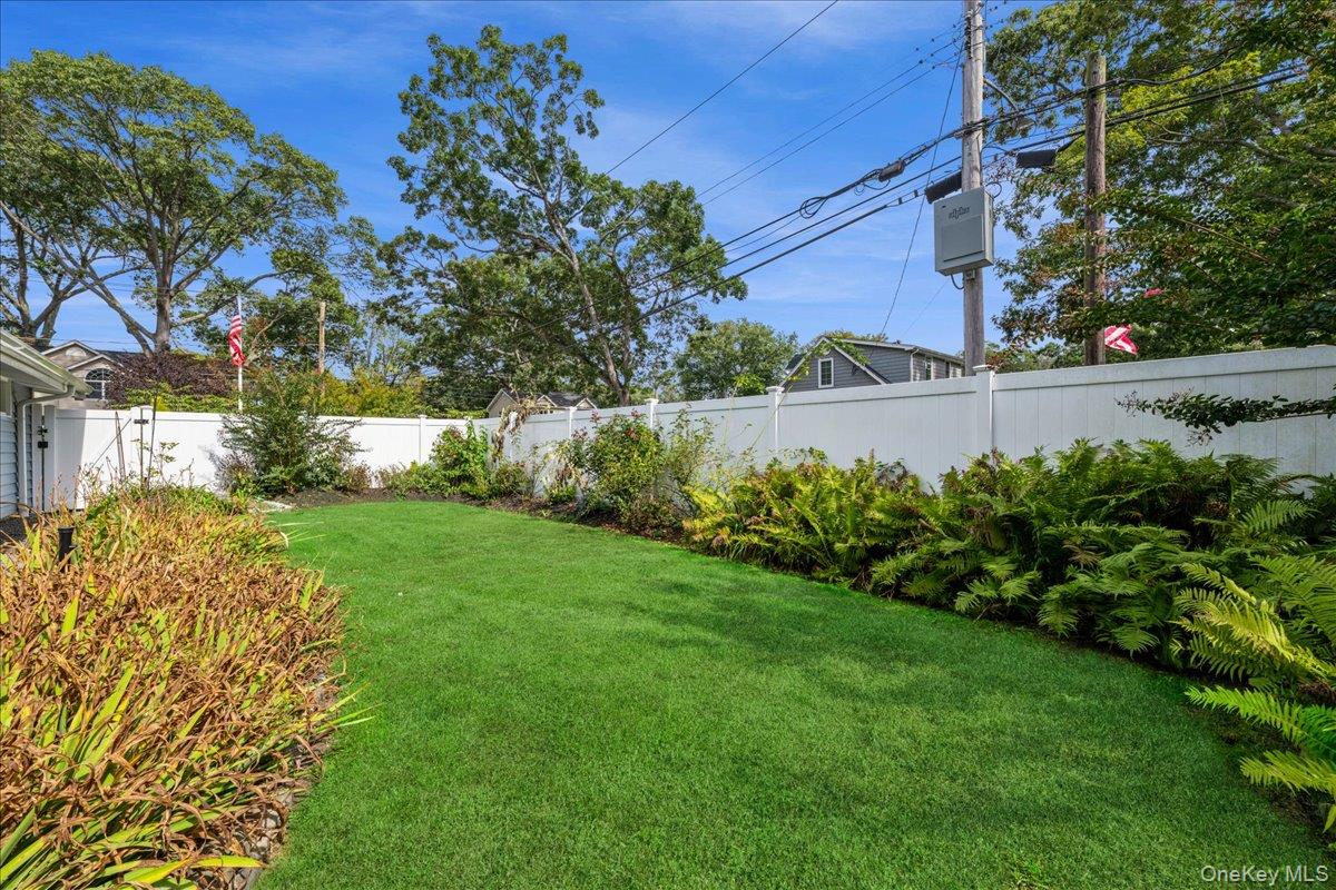 92 Suffolk Road, Massapequa, NY 11758