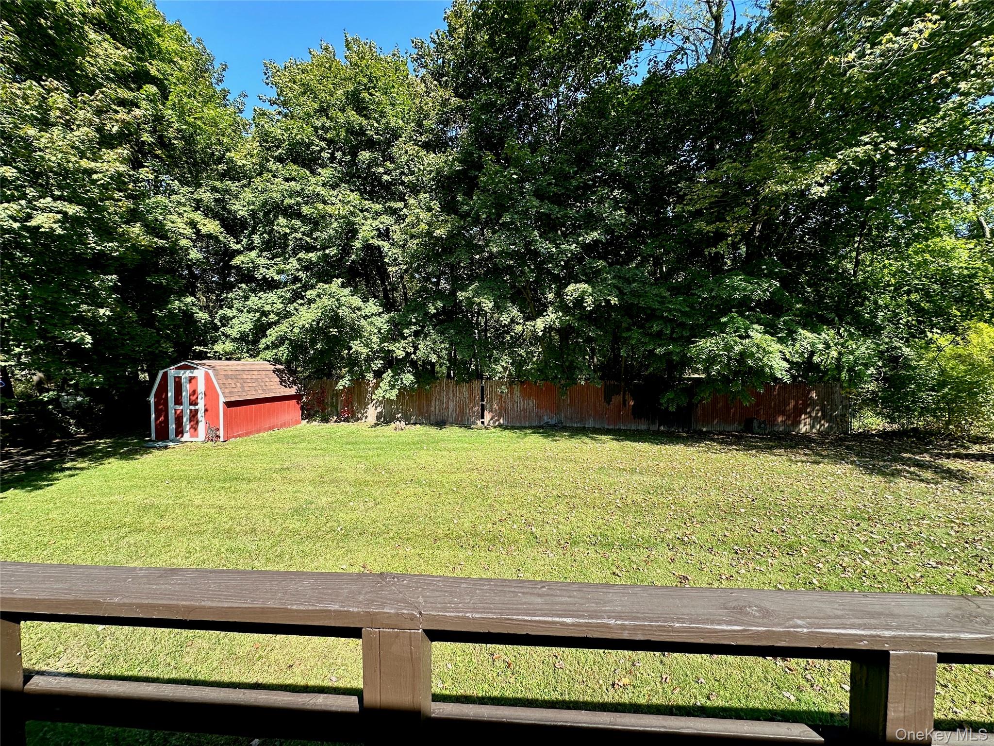 18 Cambridge Drive, Red Hook, NY 12571