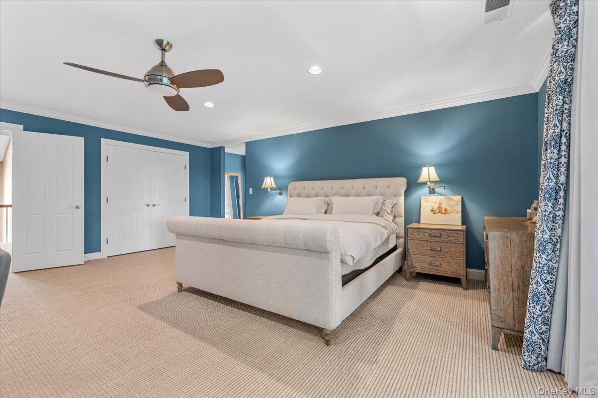 32 The Glen # 32, Glen Head, NY 11545