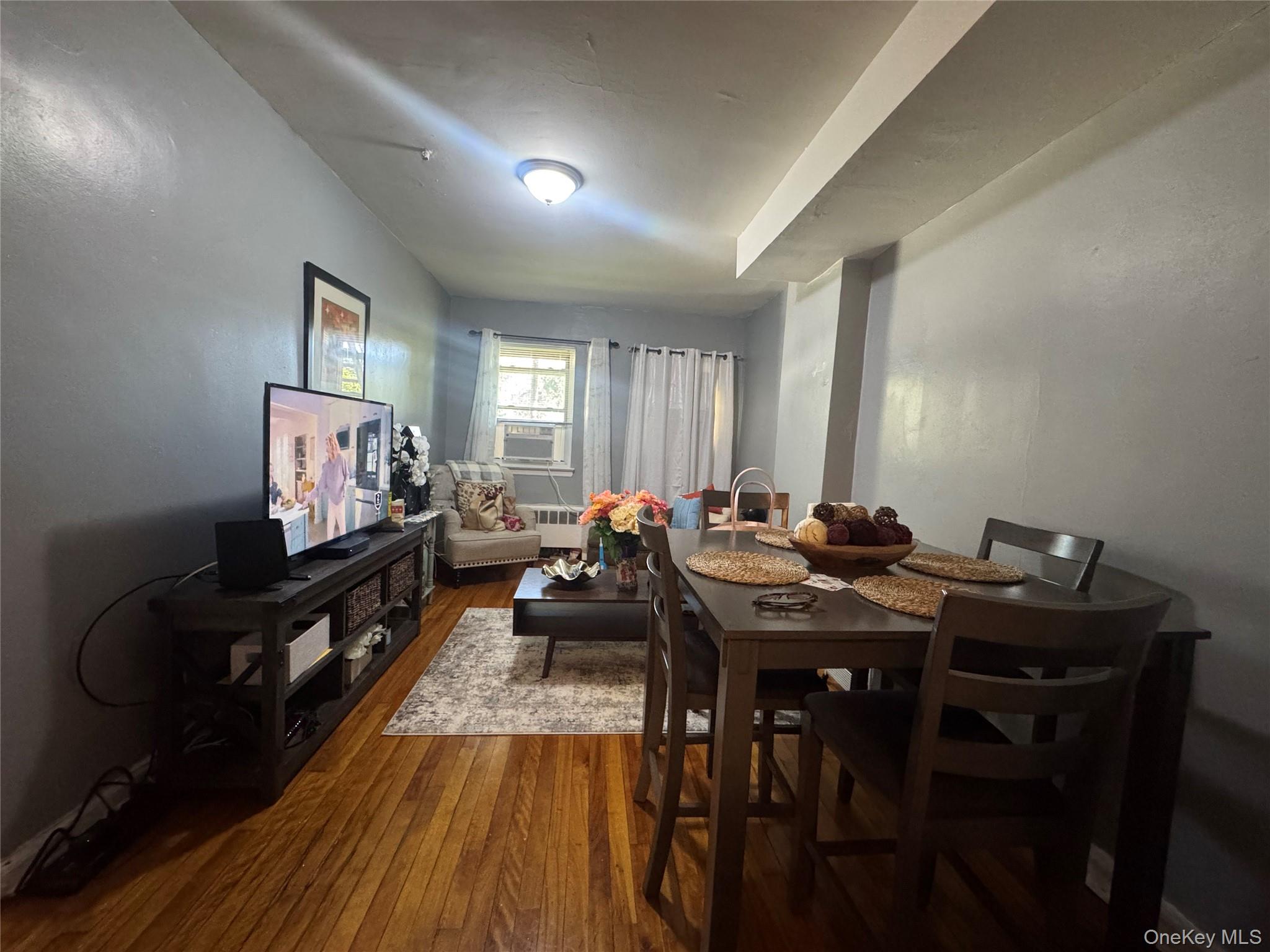 3304 Corsa Ave, Bronx, NY 10469