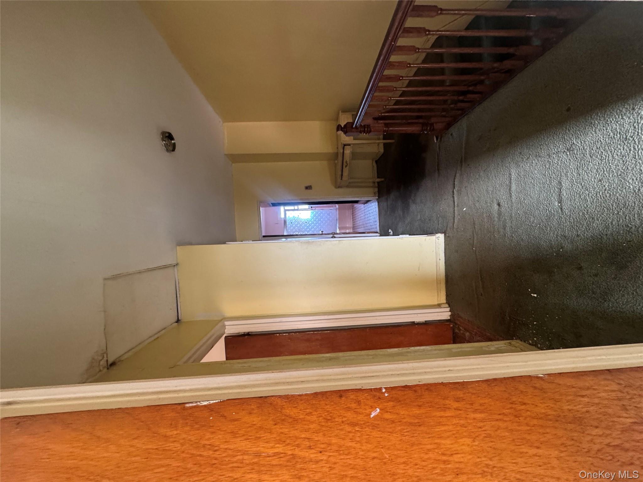 3304 Corsa Ave, Bronx, NY 10469