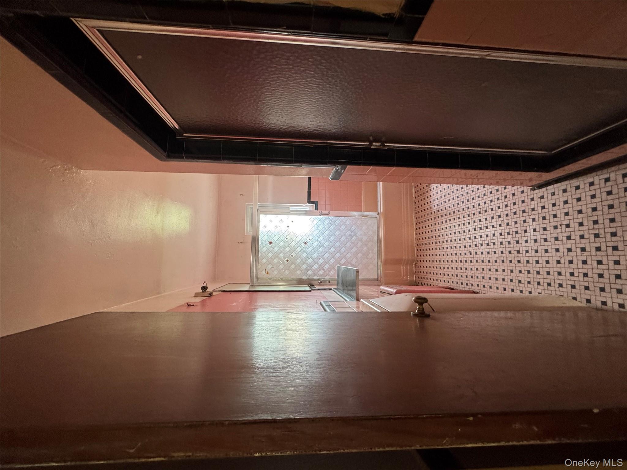 3304 Corsa Ave, Bronx, NY 10469