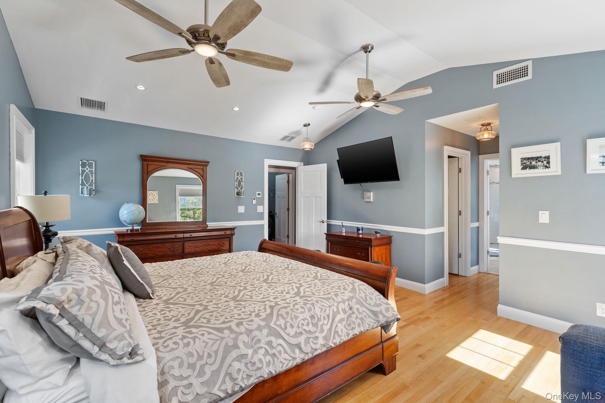 42 Colonial Avenue, Warwick, NY 10990