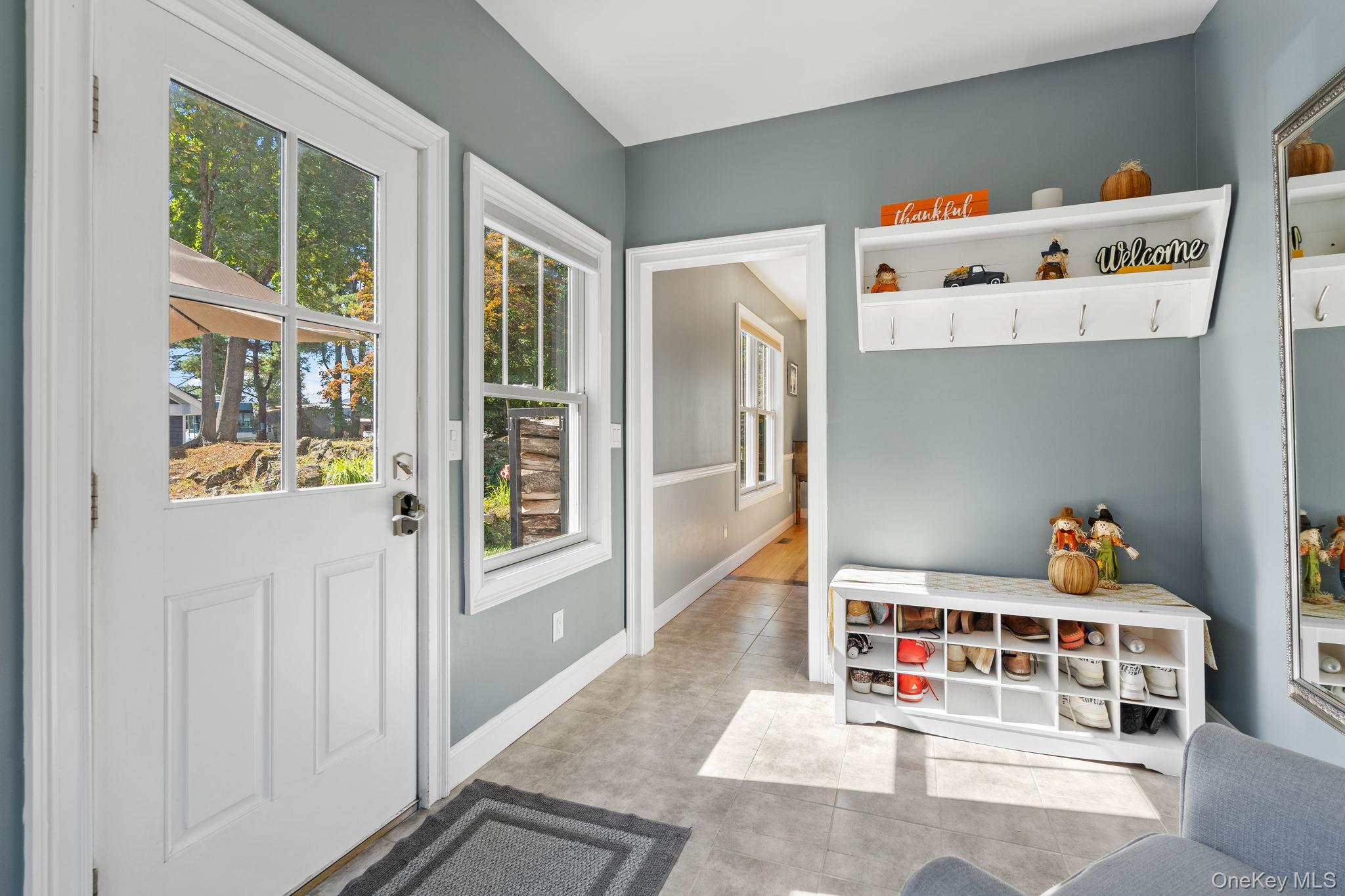 42 Colonial Avenue, Warwick, NY 10990