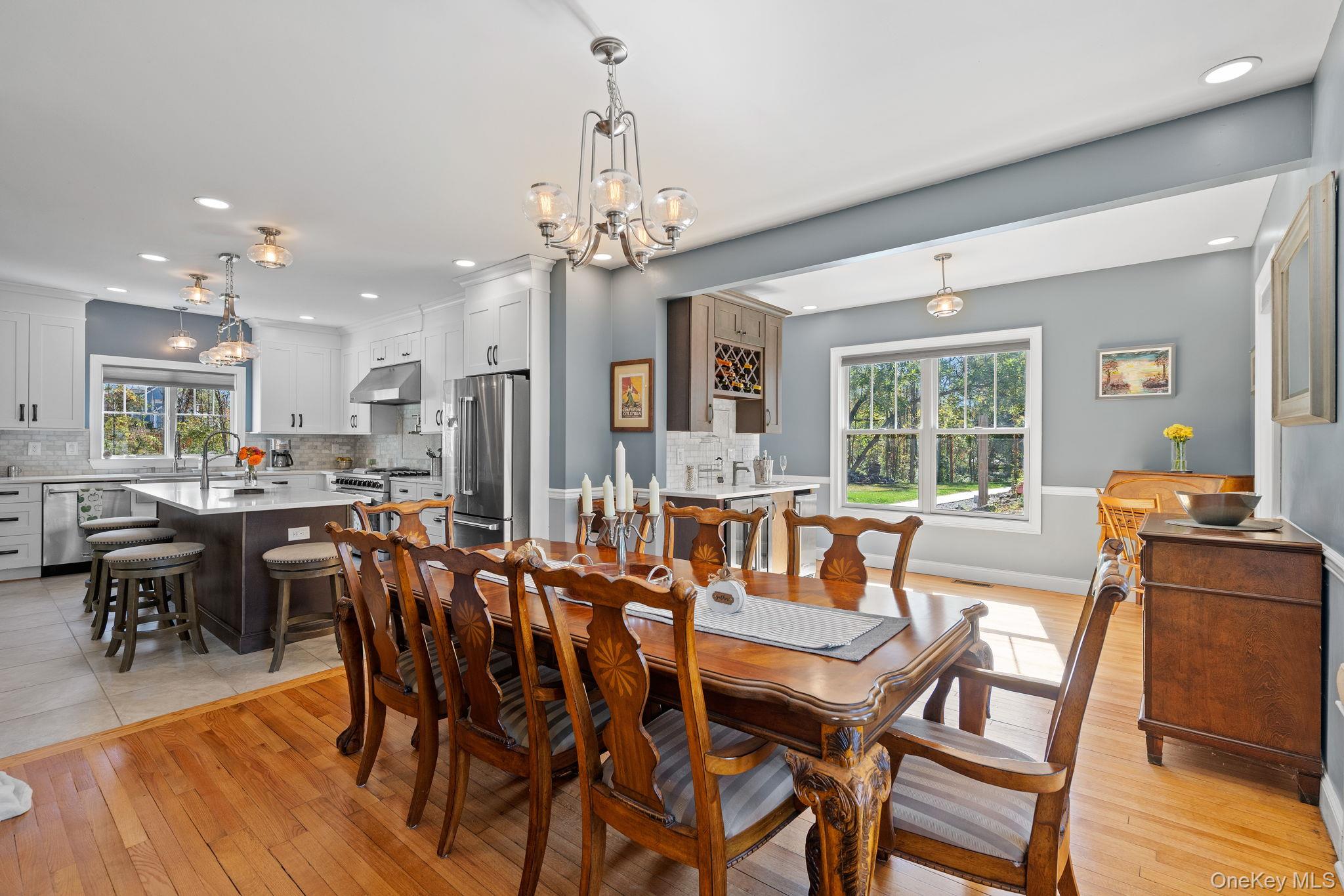 42 Colonial Avenue, Warwick, NY 10990