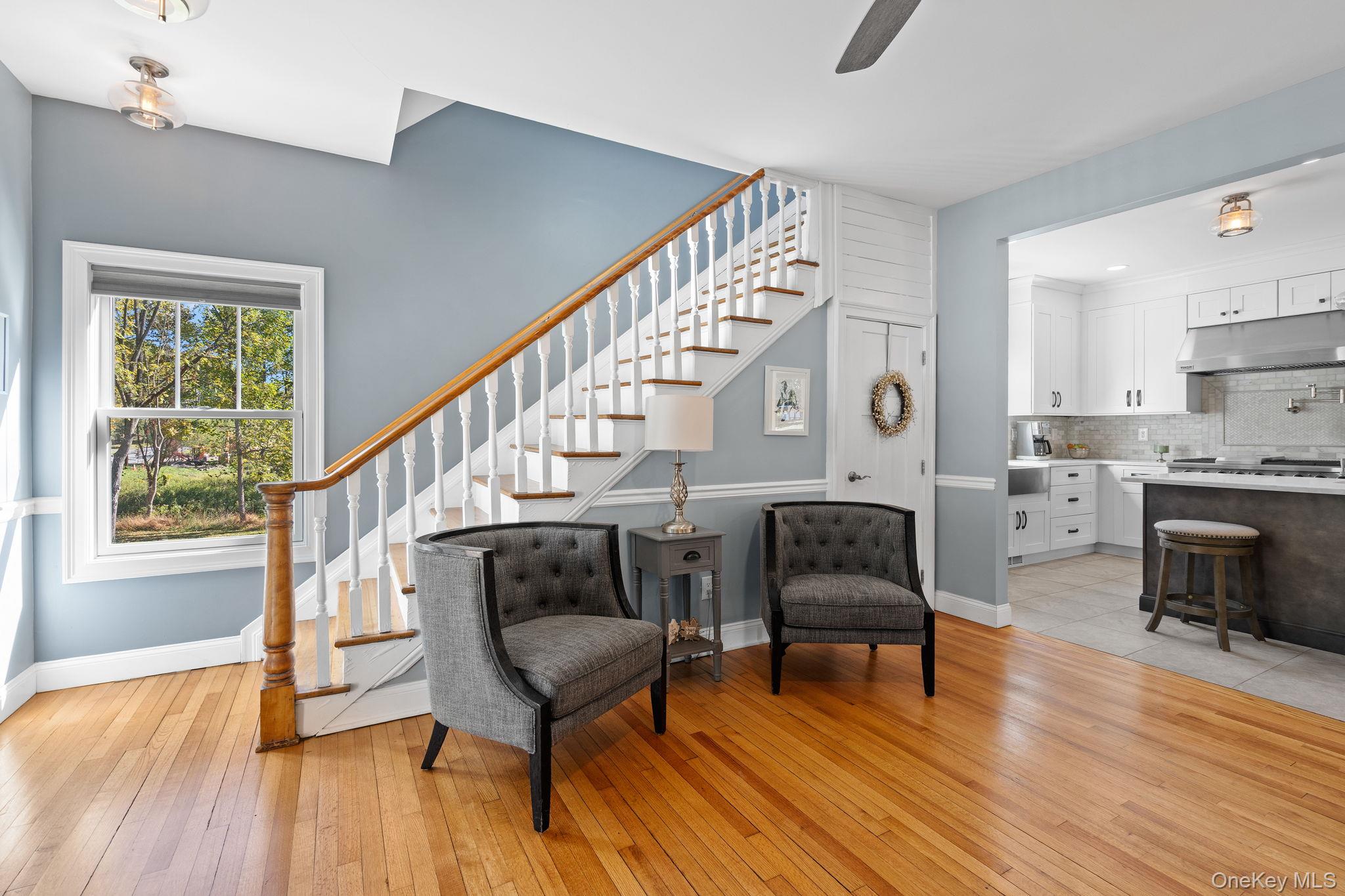 42 Colonial Avenue, Warwick, NY 10990