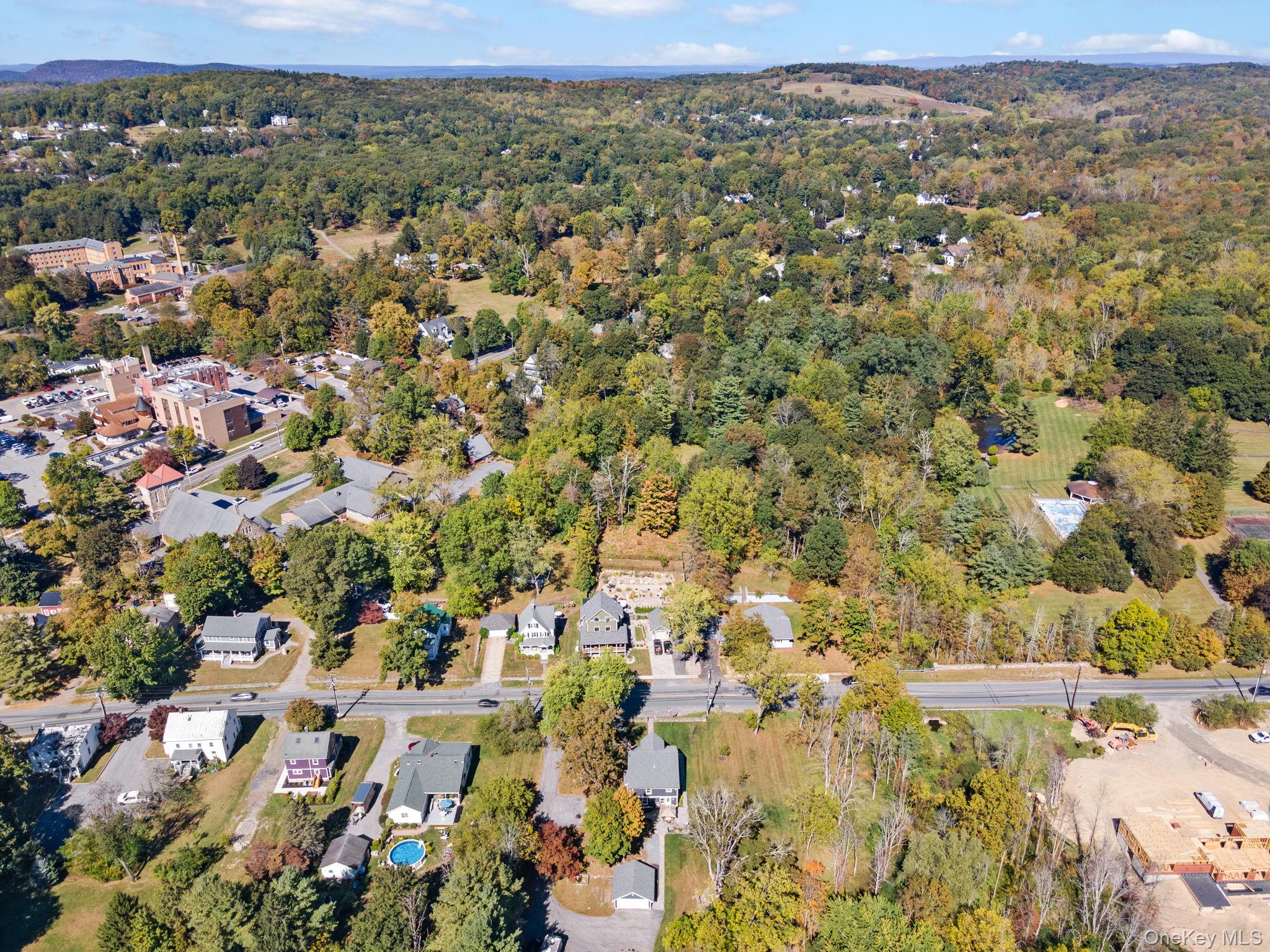 42 Colonial Avenue, Warwick, NY 10990