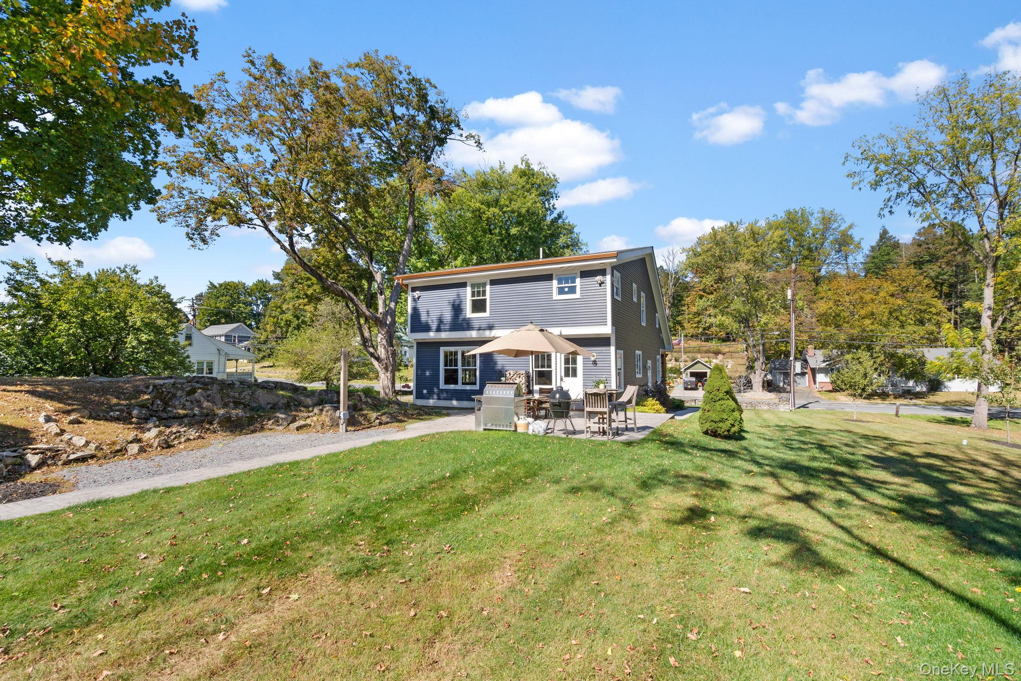 42 Colonial Avenue, Warwick, NY 10990