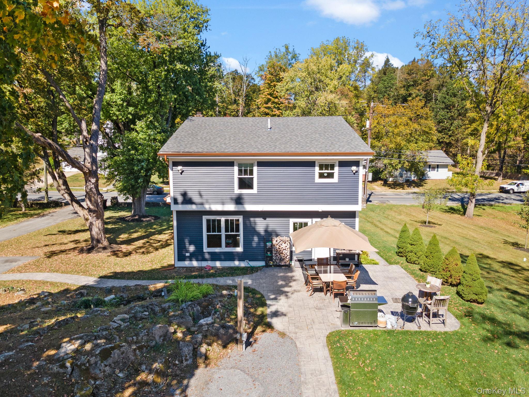 42 Colonial Avenue, Warwick, NY 10990