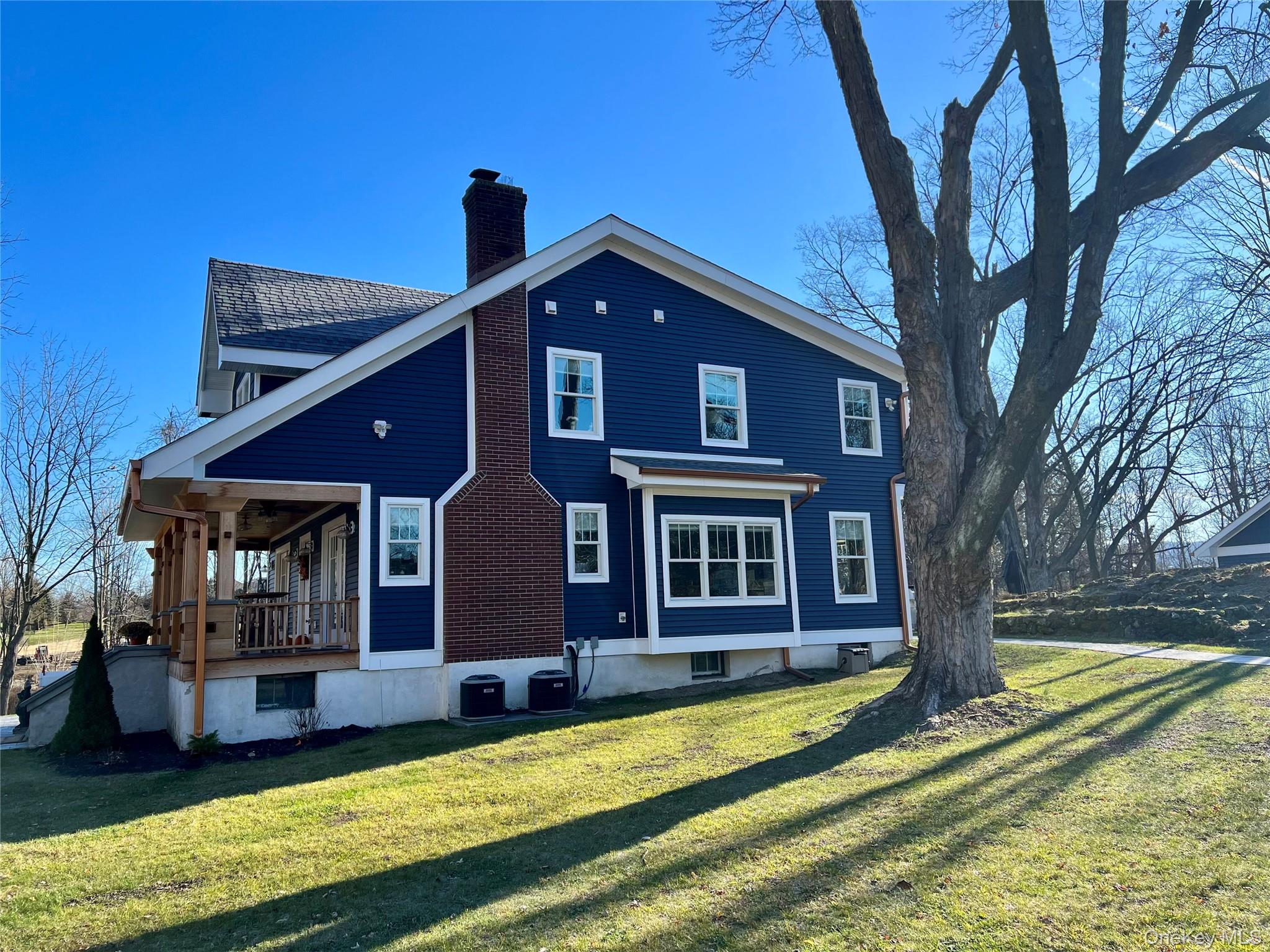 42 Colonial Avenue, Warwick, NY 10990