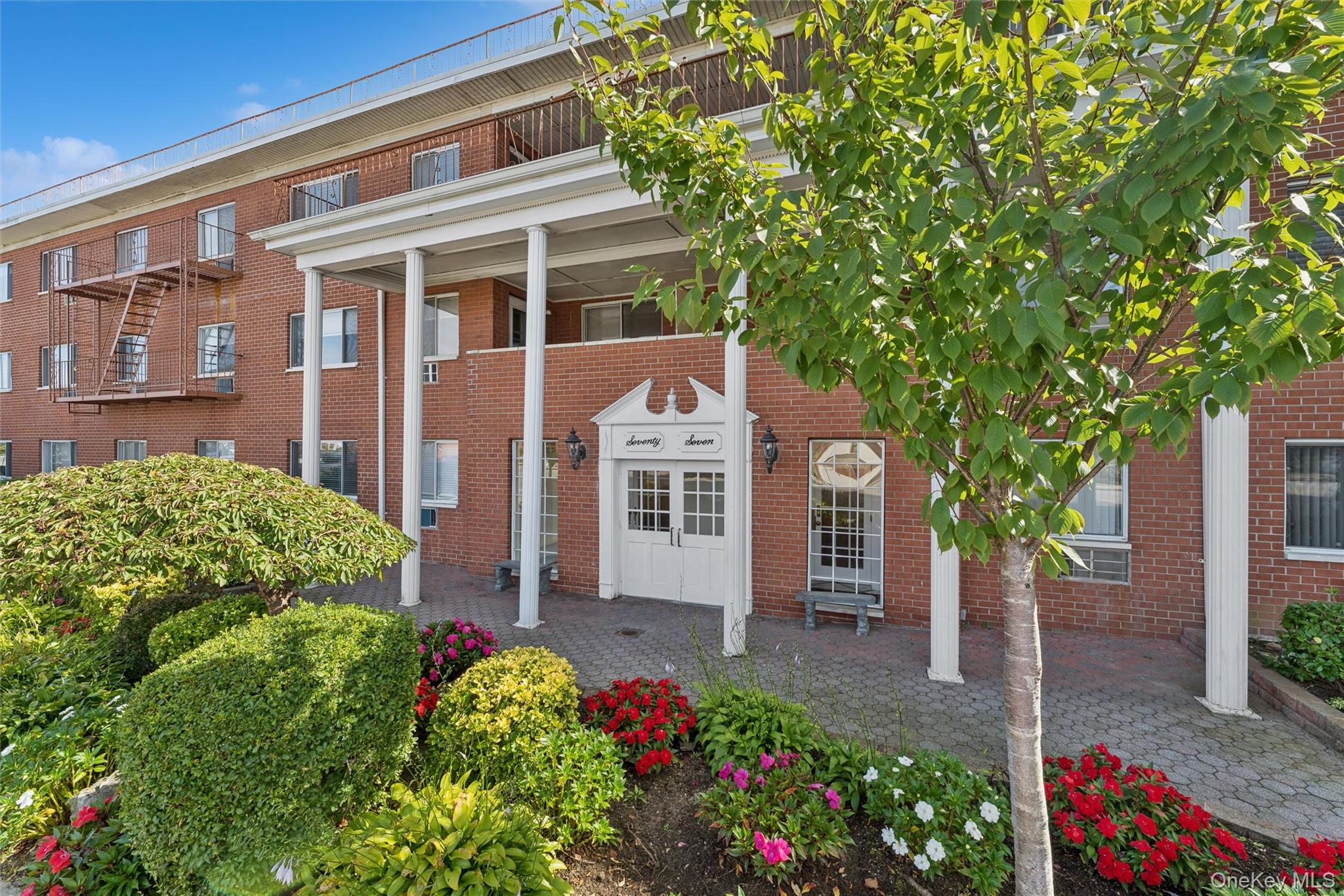 77 S Park Avenue # C20, Rockville Centre, NY 11570