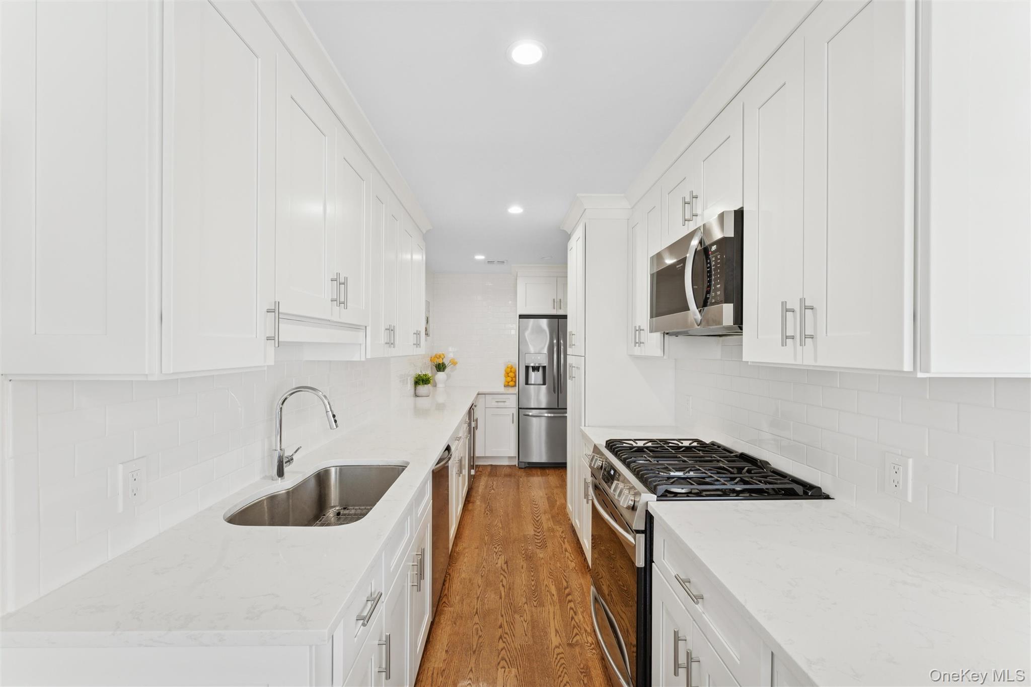 77 S Park Avenue # C20, Rockville Centre, NY 11570