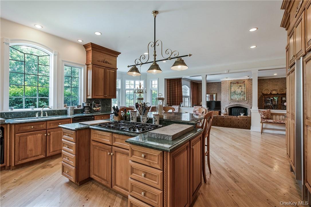 11 Fawn Lane, Armonk, NY 10504