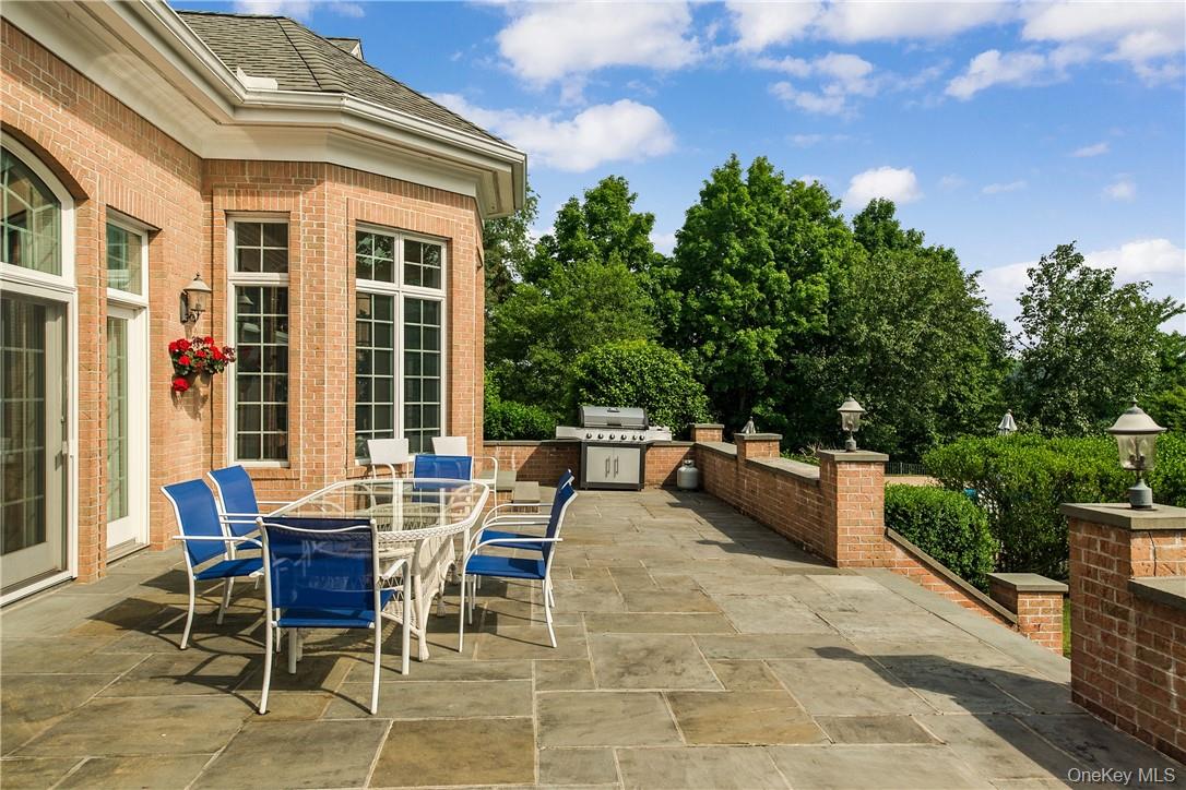 11 Fawn Lane, Armonk, NY 10504