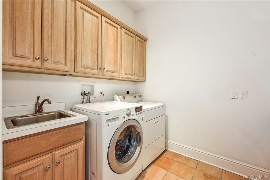 11 Fawn Lane, Armonk, NY 10504