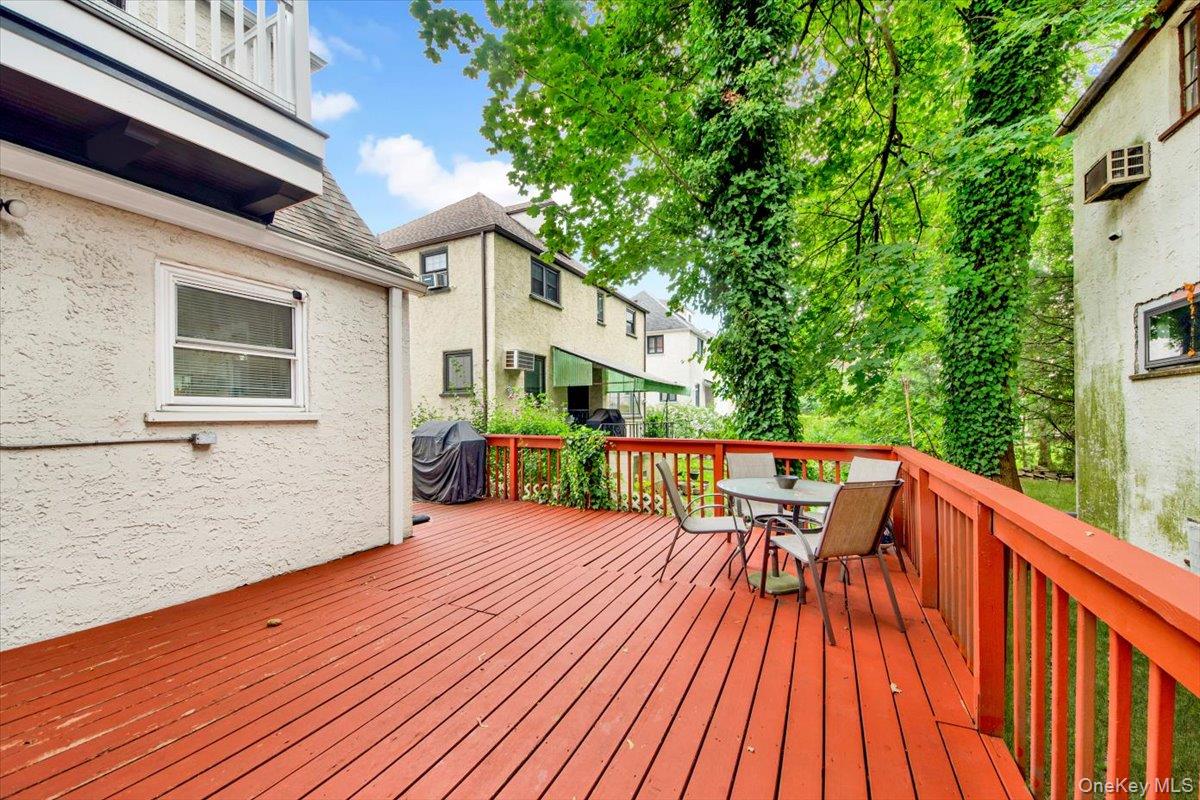 105 Frederick Place, Mount Vernon, NY 10552