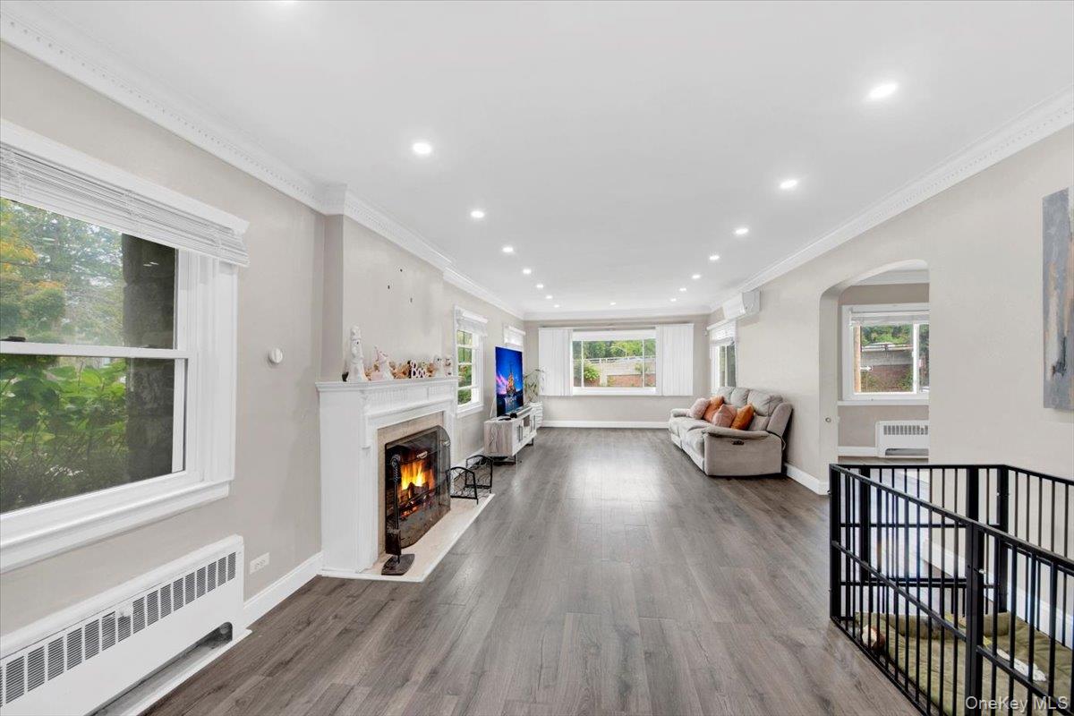 105 Frederick Place, Mount Vernon, NY 10552