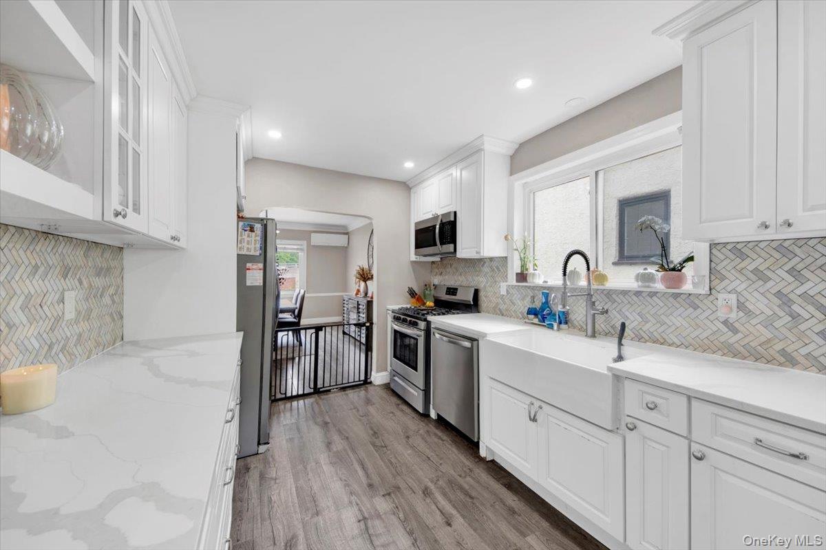 105 Frederick Place, Mount Vernon, NY 10552