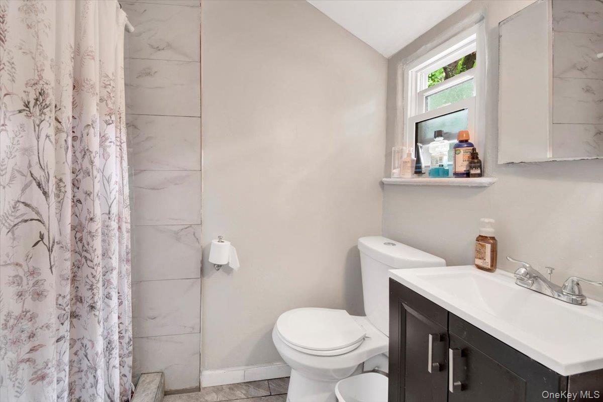 105 Frederick Place, Mount Vernon, NY 10552