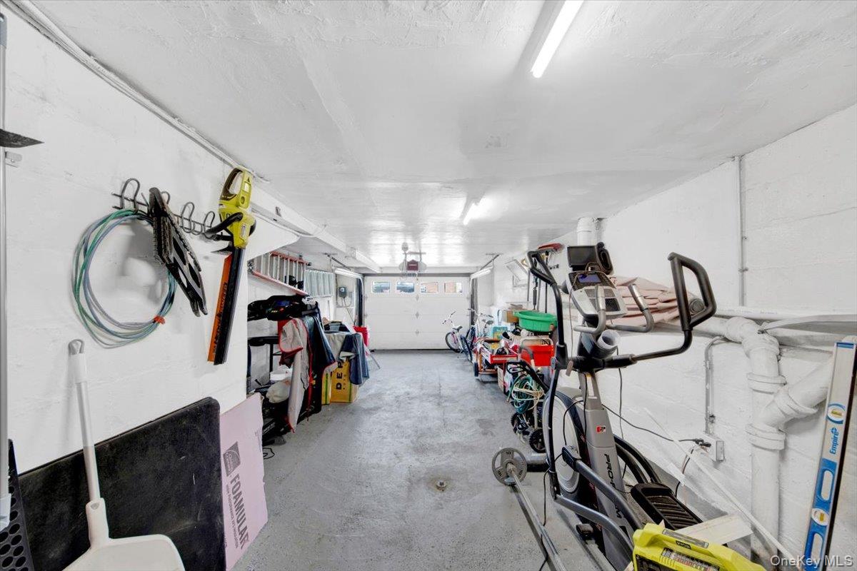 105 Frederick Place, Mount Vernon, NY 10552