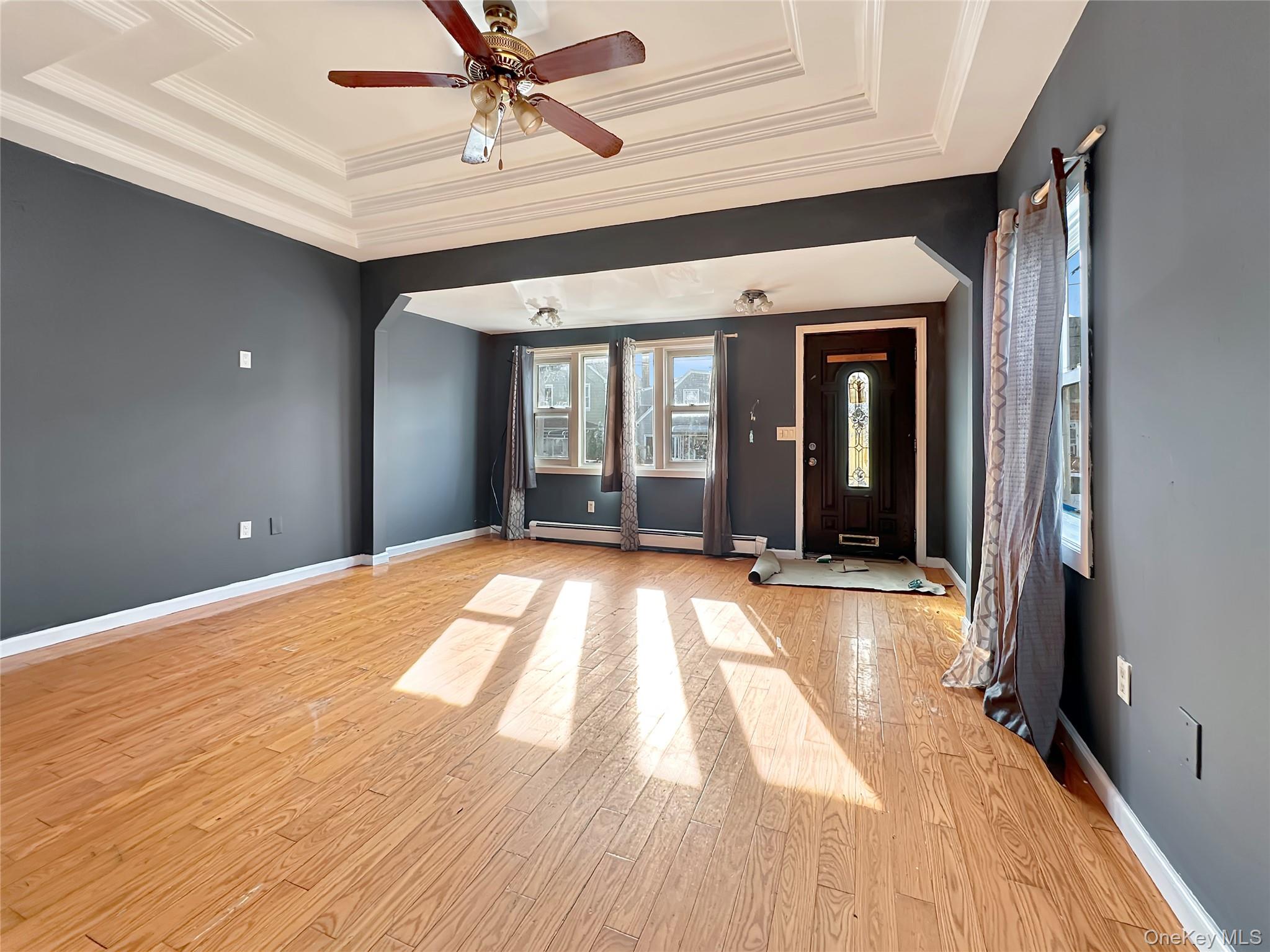 91 Elzey Avenue, Elmont, NY 11003