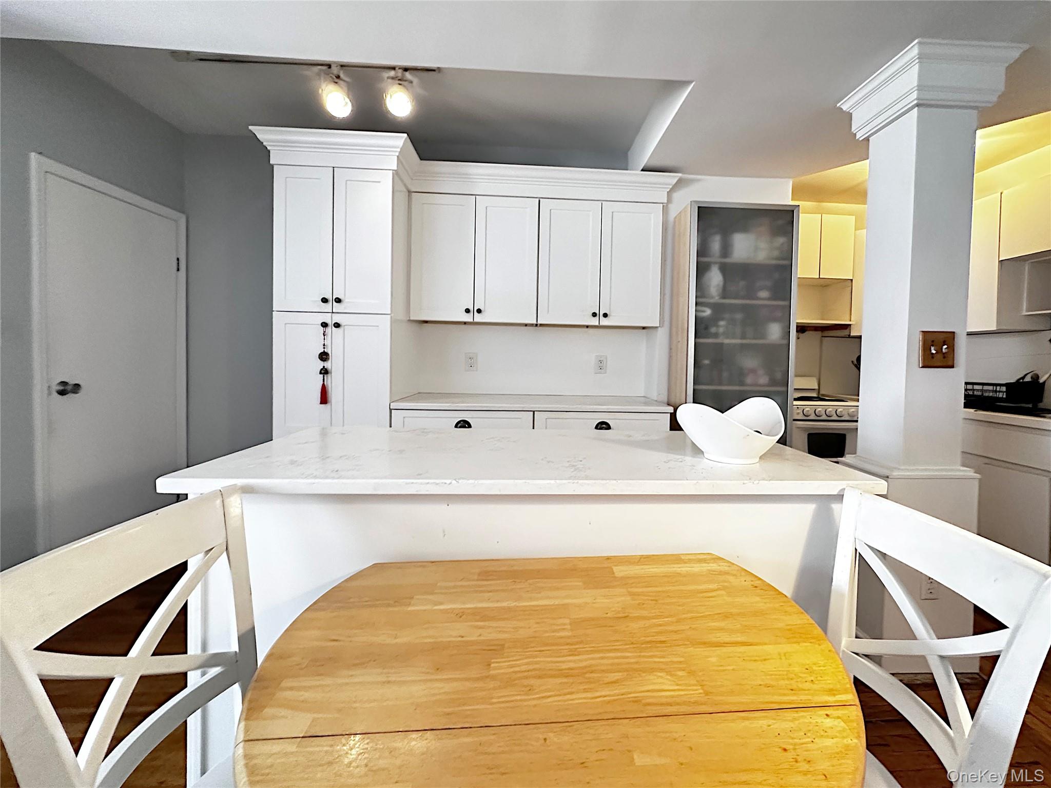 17 N Chatsworth Avenue # 2DE, Larchmont, NY 10538