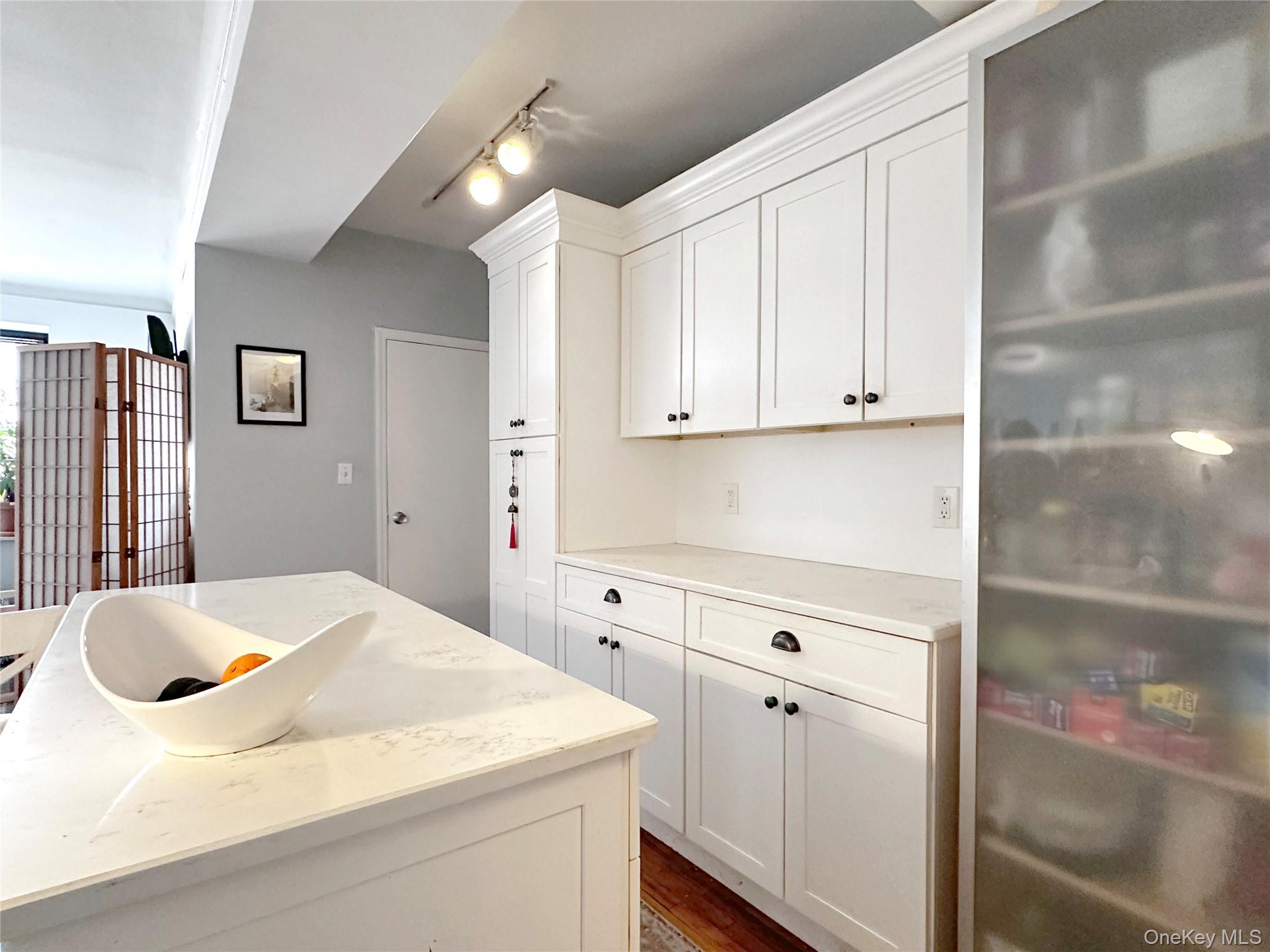 17 N Chatsworth Avenue # 2DE, Larchmont, NY 10538