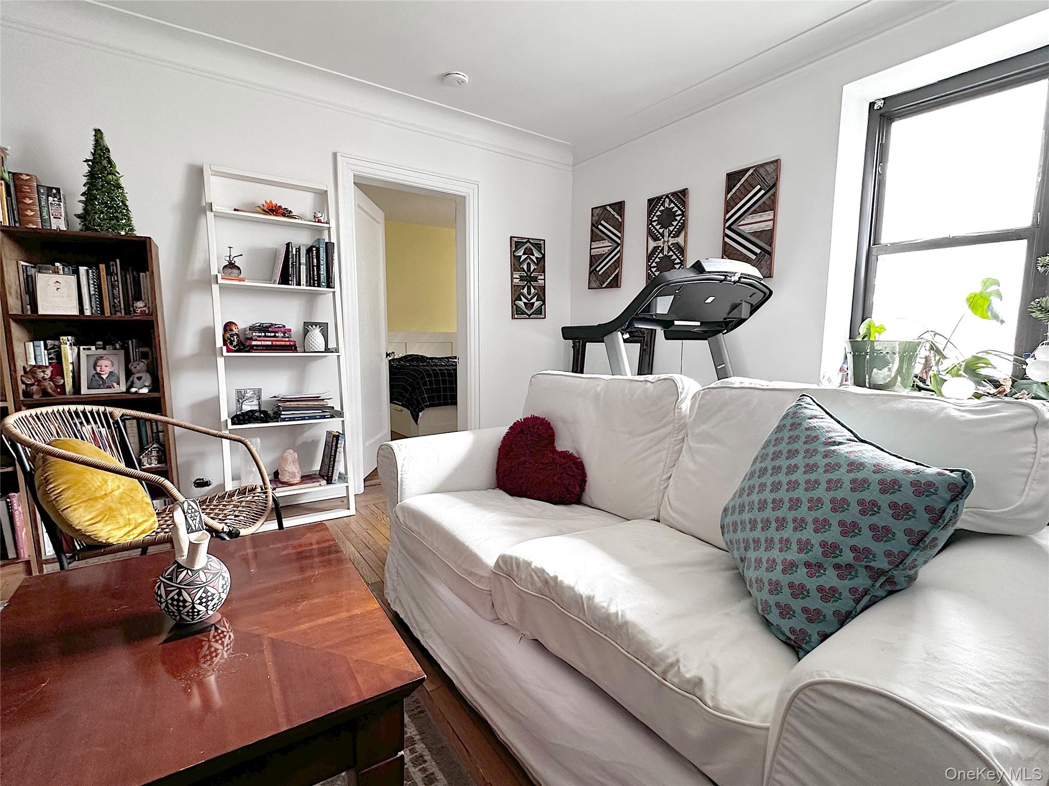 17 N Chatsworth Avenue # 2DE, Larchmont, NY 10538