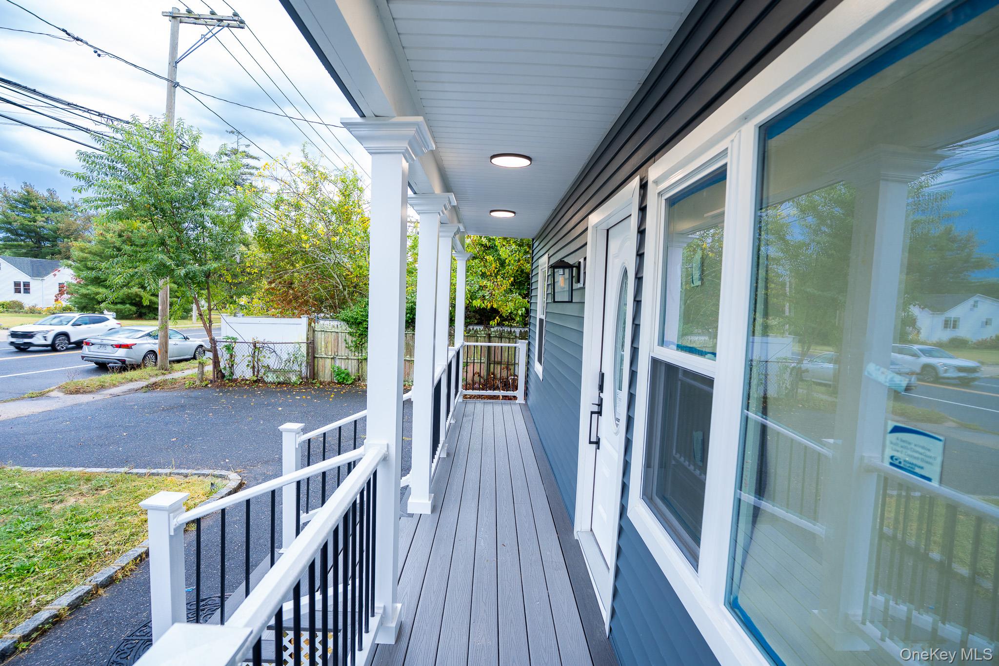 1264 Broadway Avenue, Holbrook, NY 11741