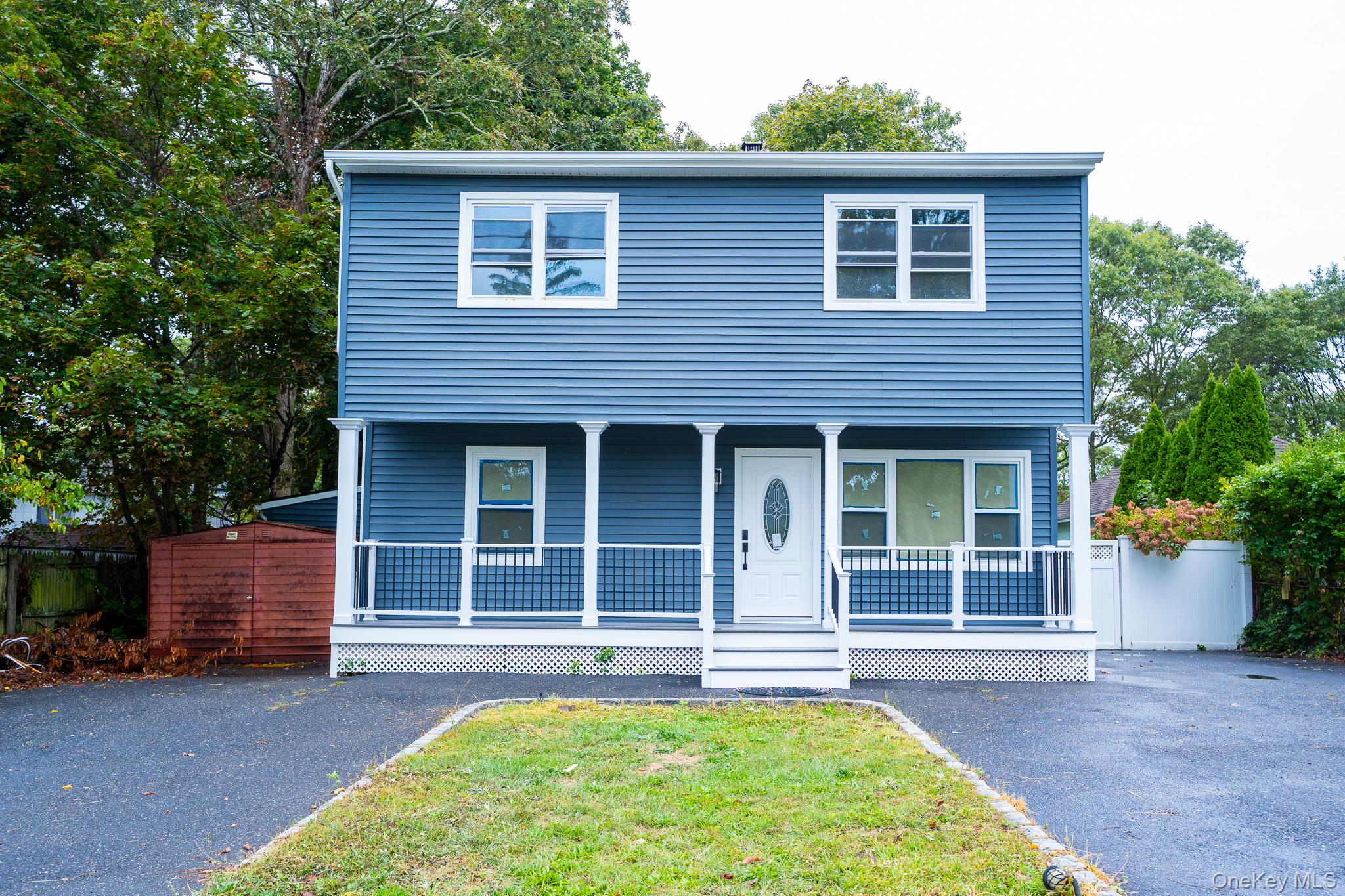 1264 Broadway Avenue, Holbrook, NY 11741