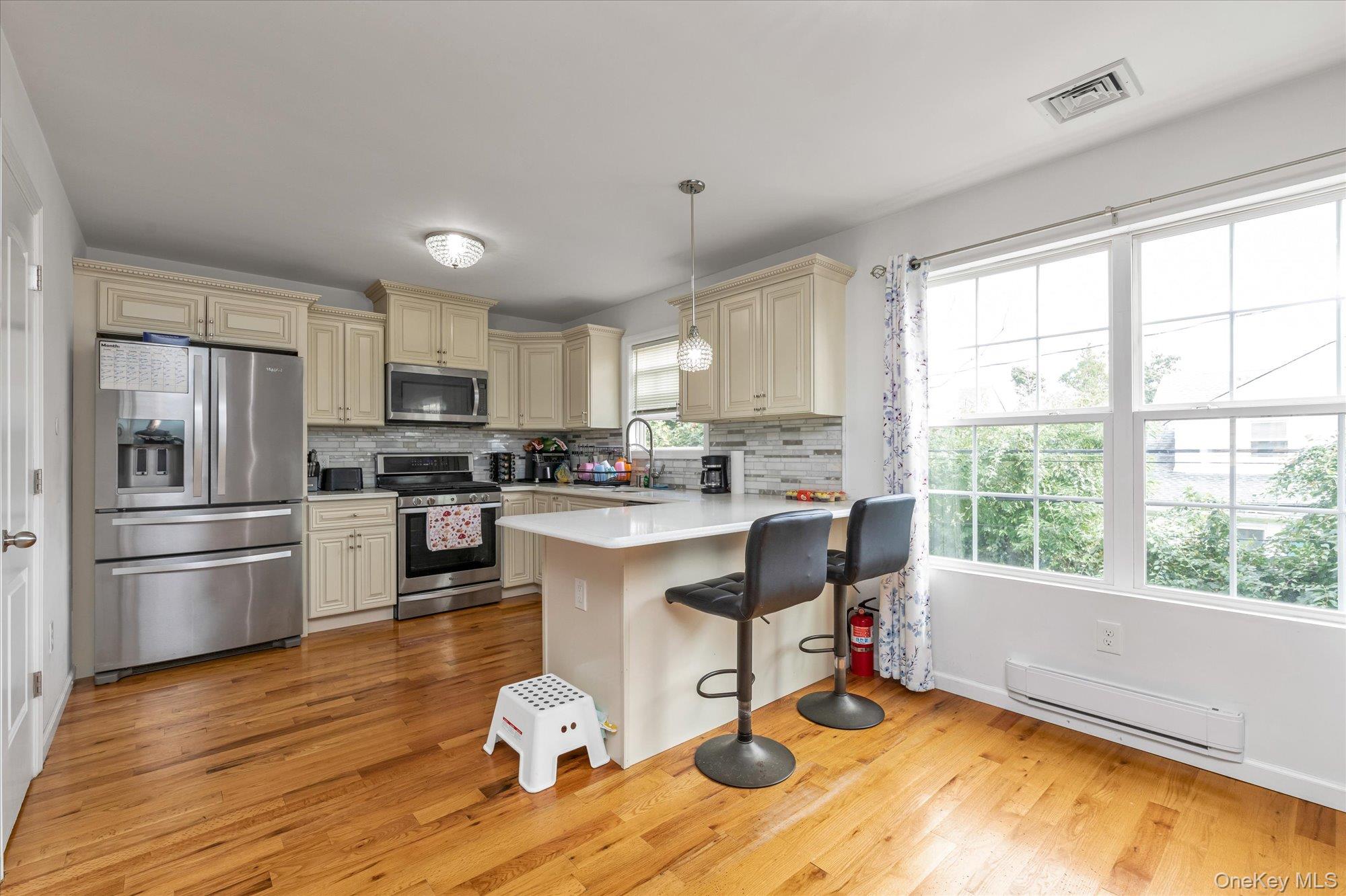 142 S Franklin Street, Hempstead, NY 11550