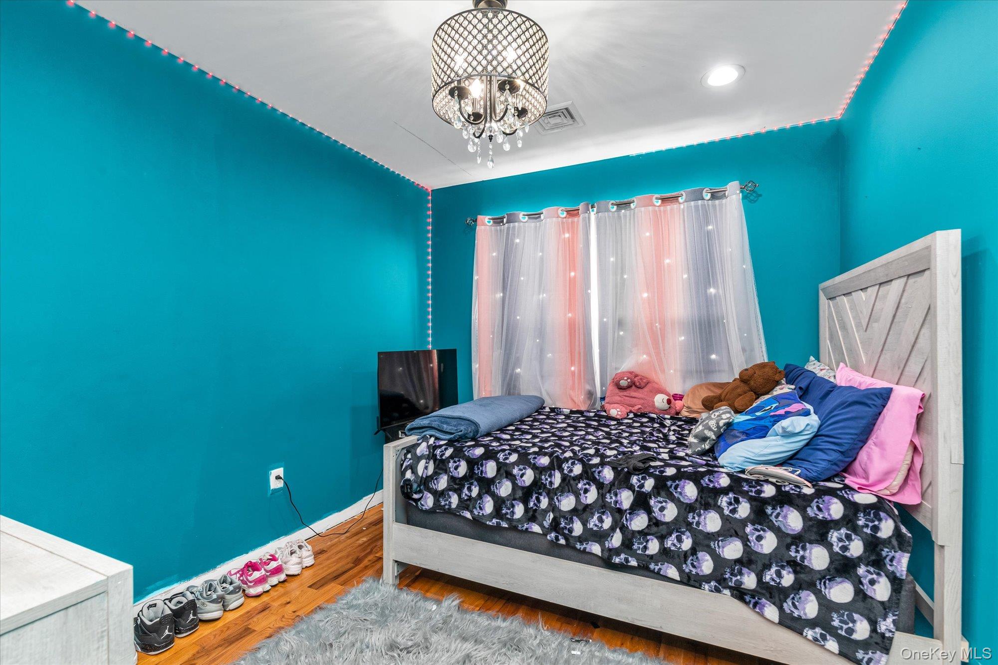 142 S Franklin Street, Hempstead, NY 11550