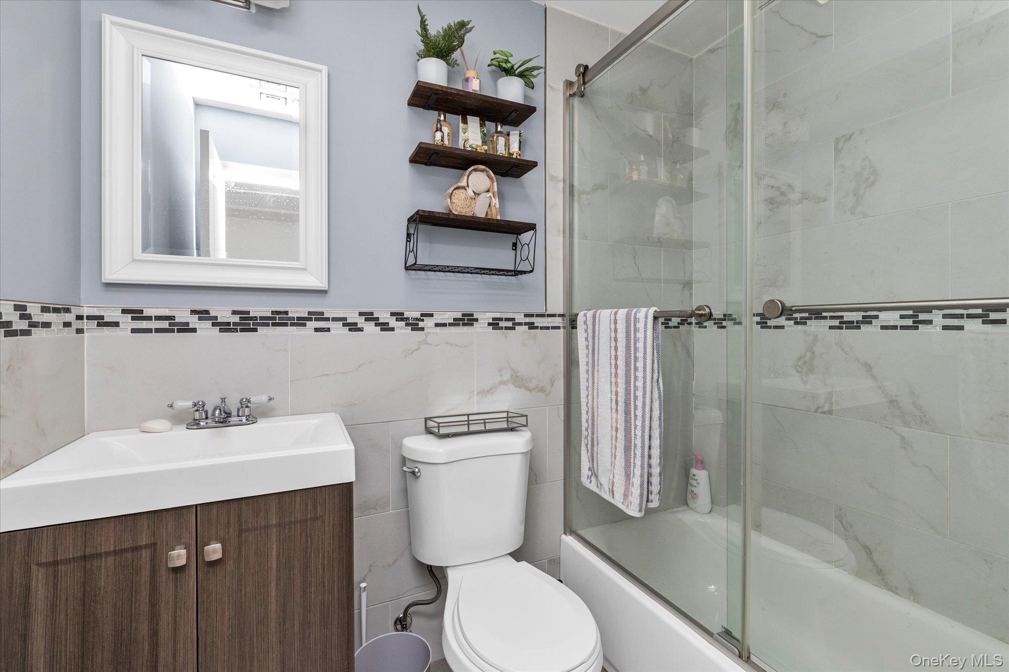 142 S Franklin Street, Hempstead, NY 11550