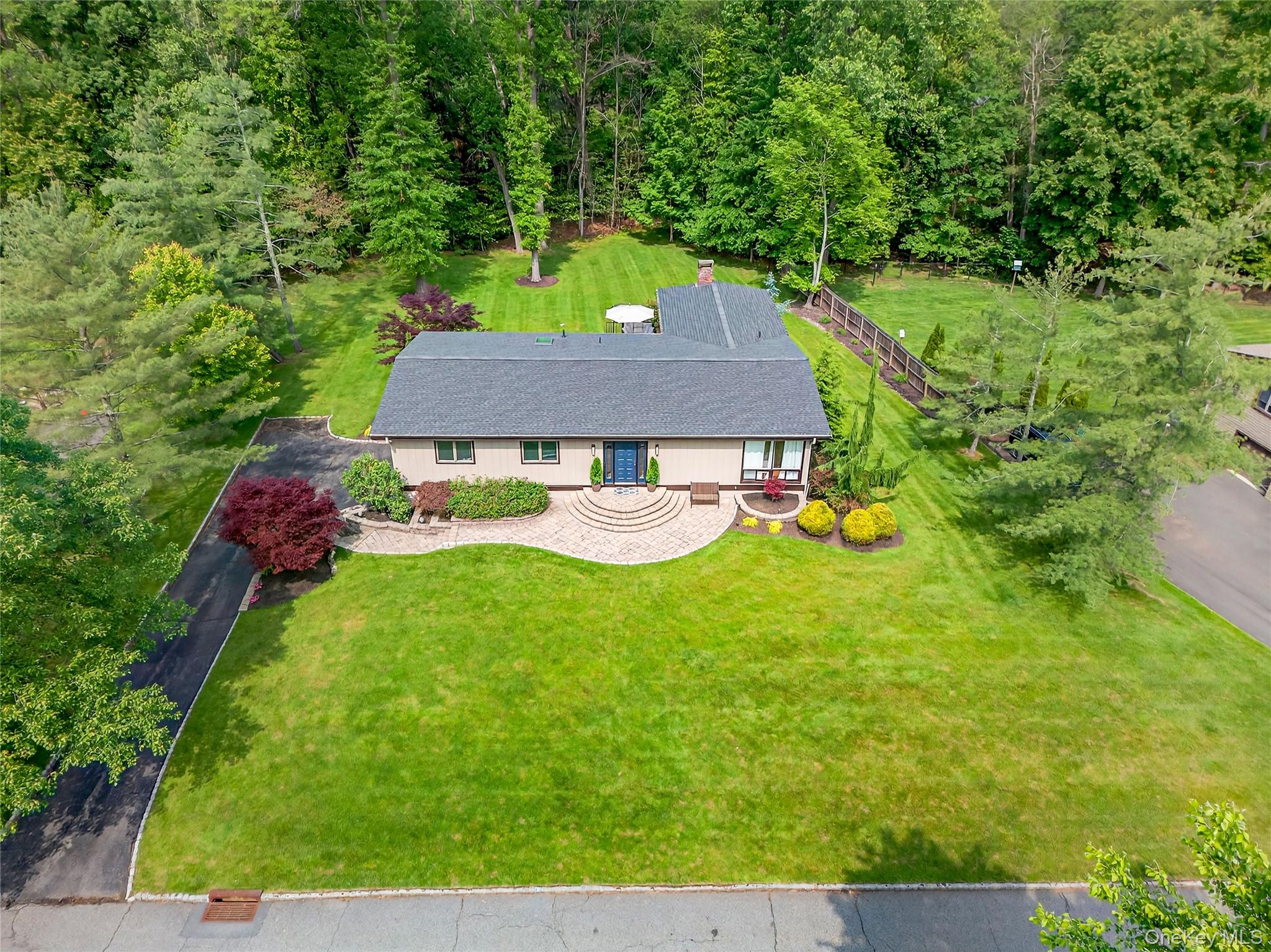 103 Robin Hood Lane, West Nyack, NY 10994