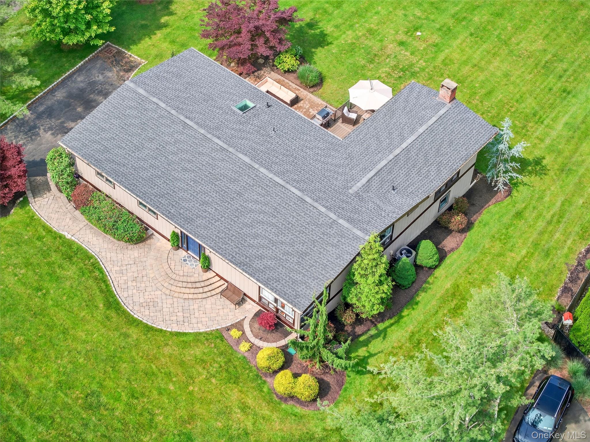 103 Robin Hood Lane, West Nyack, NY 10994