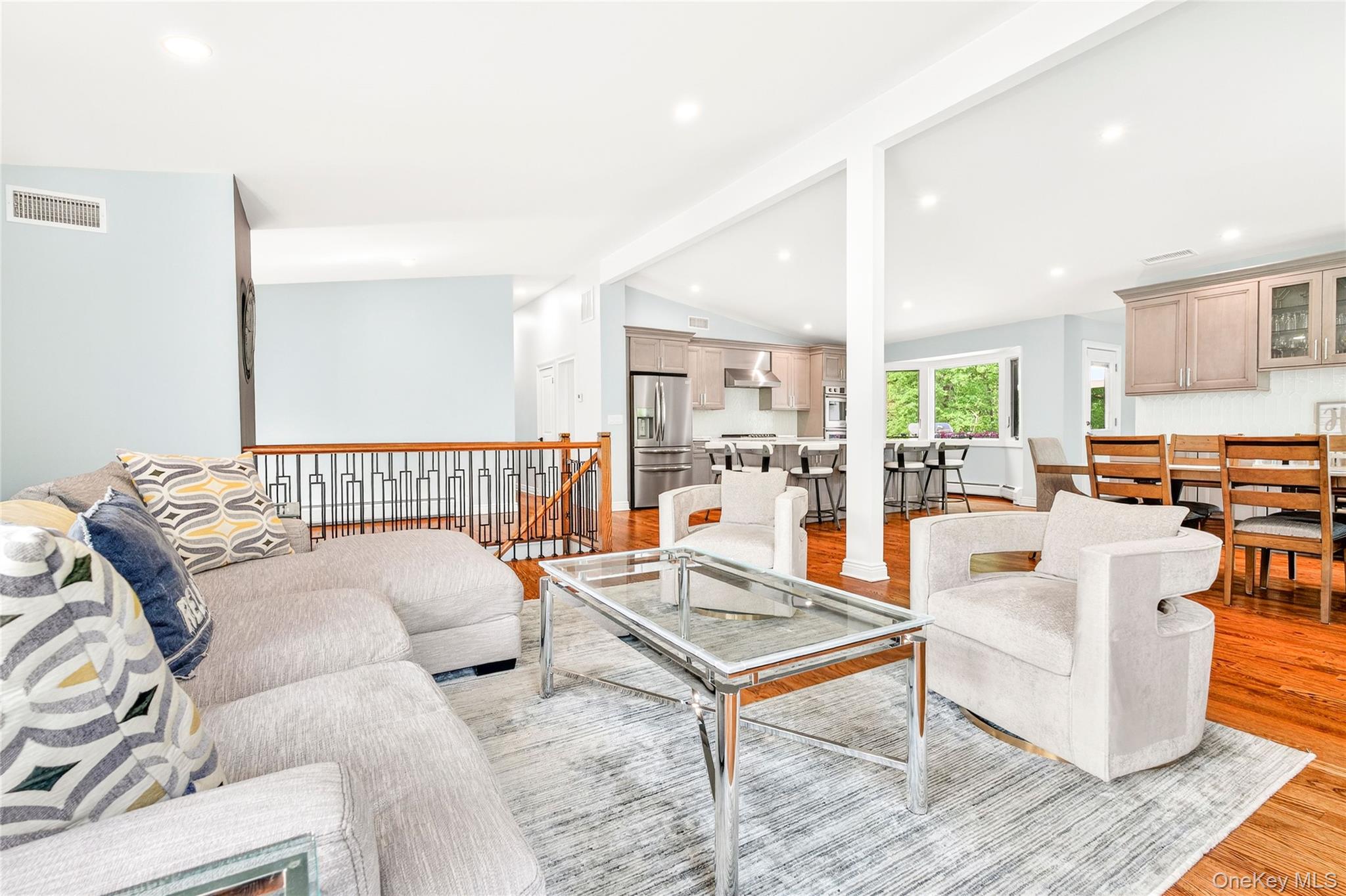 103 Robin Hood Lane, West Nyack, NY 10994