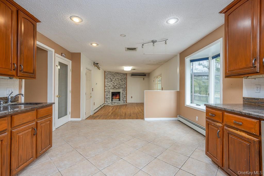 132 Neptune Drive, Monroe, NY 10950