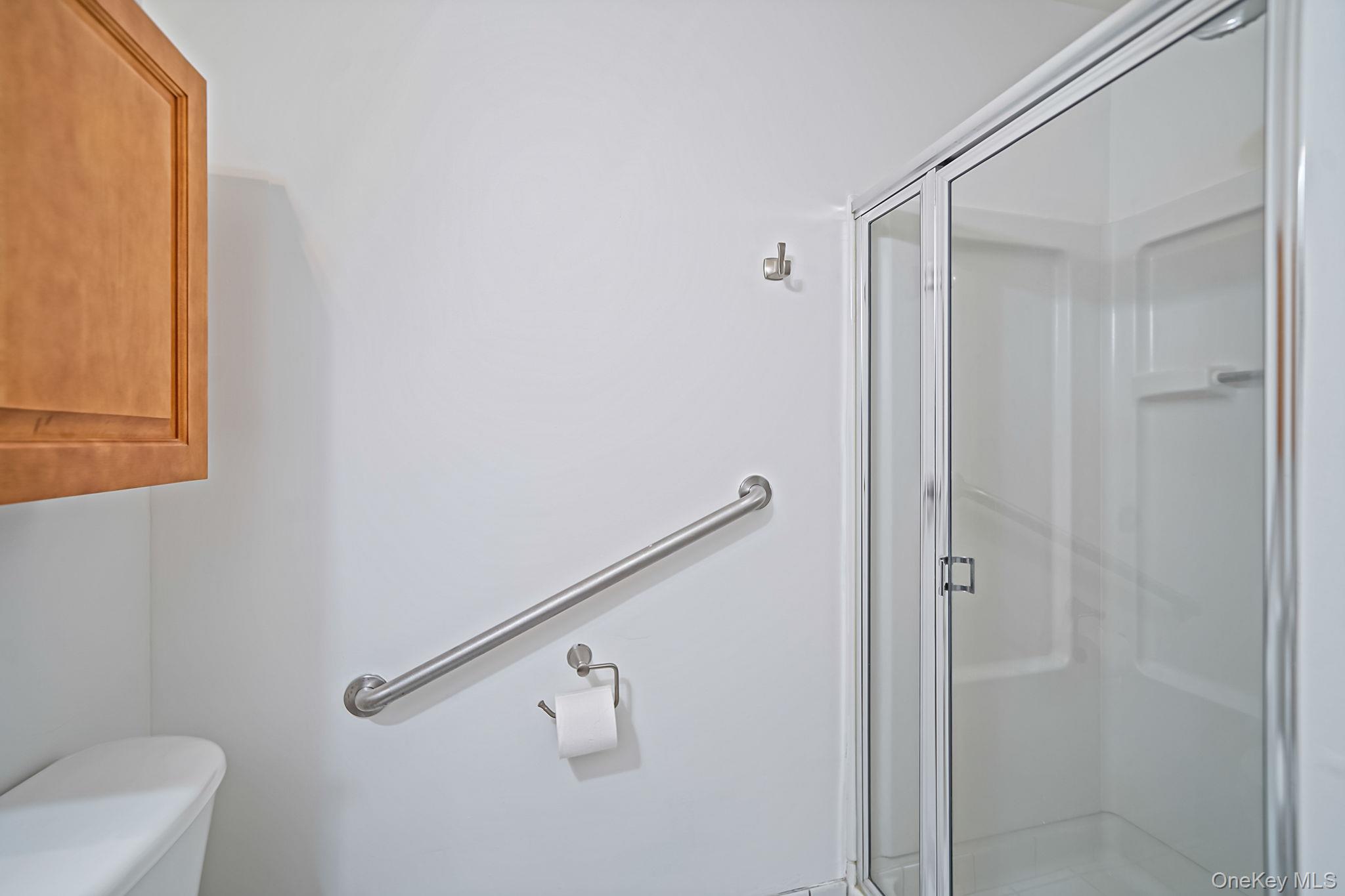 935 Altessa Boulevard, Melville, NY 11747