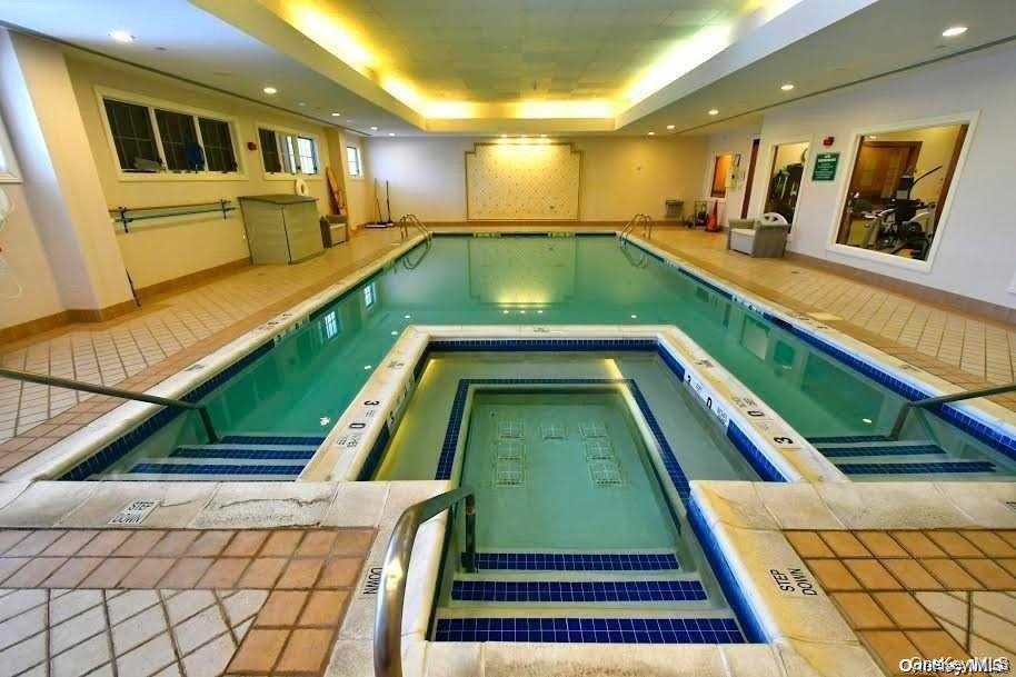 935 Altessa Boulevard, Melville, NY 11747