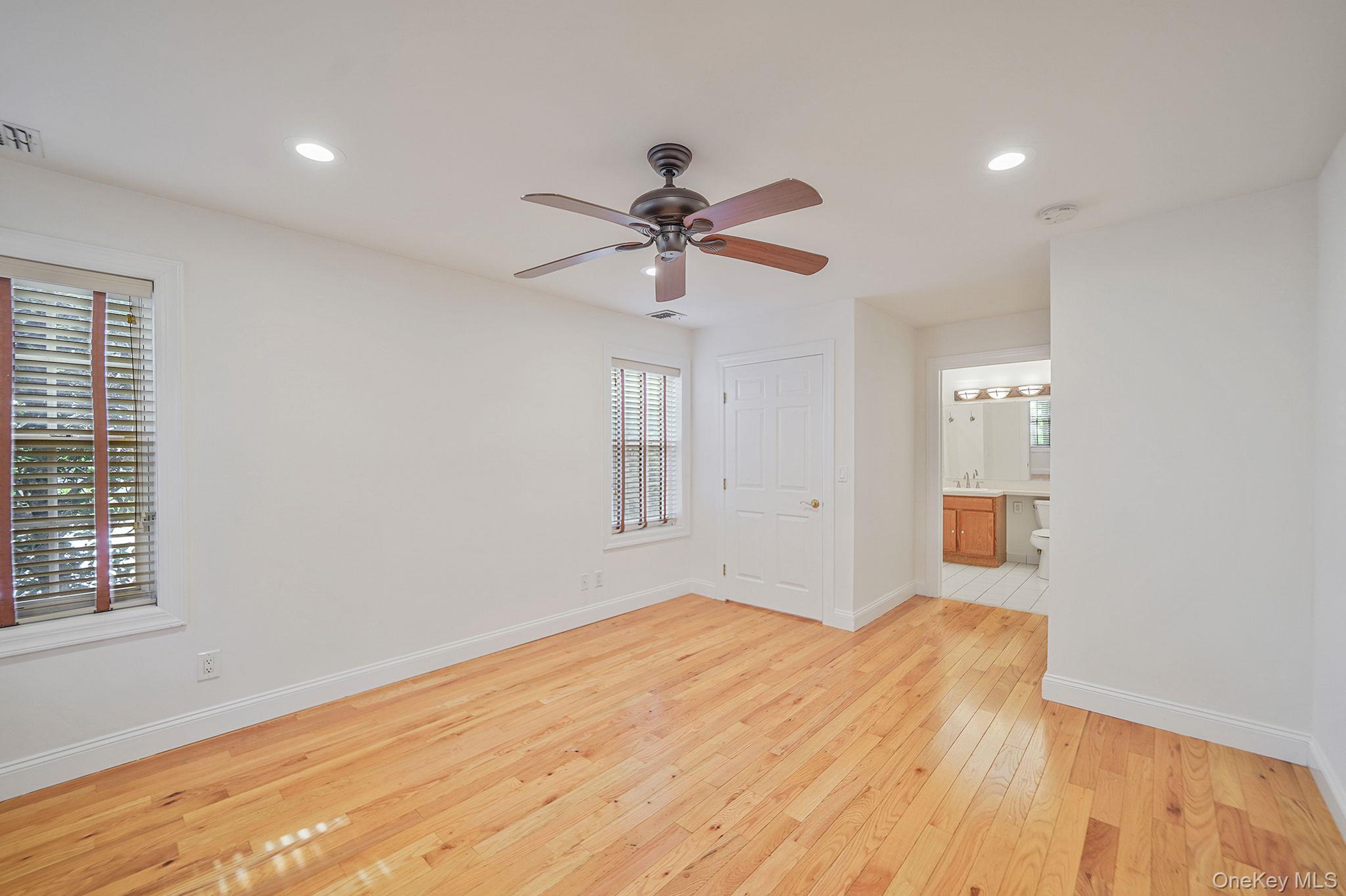 935 Altessa Boulevard, Melville, NY 11747