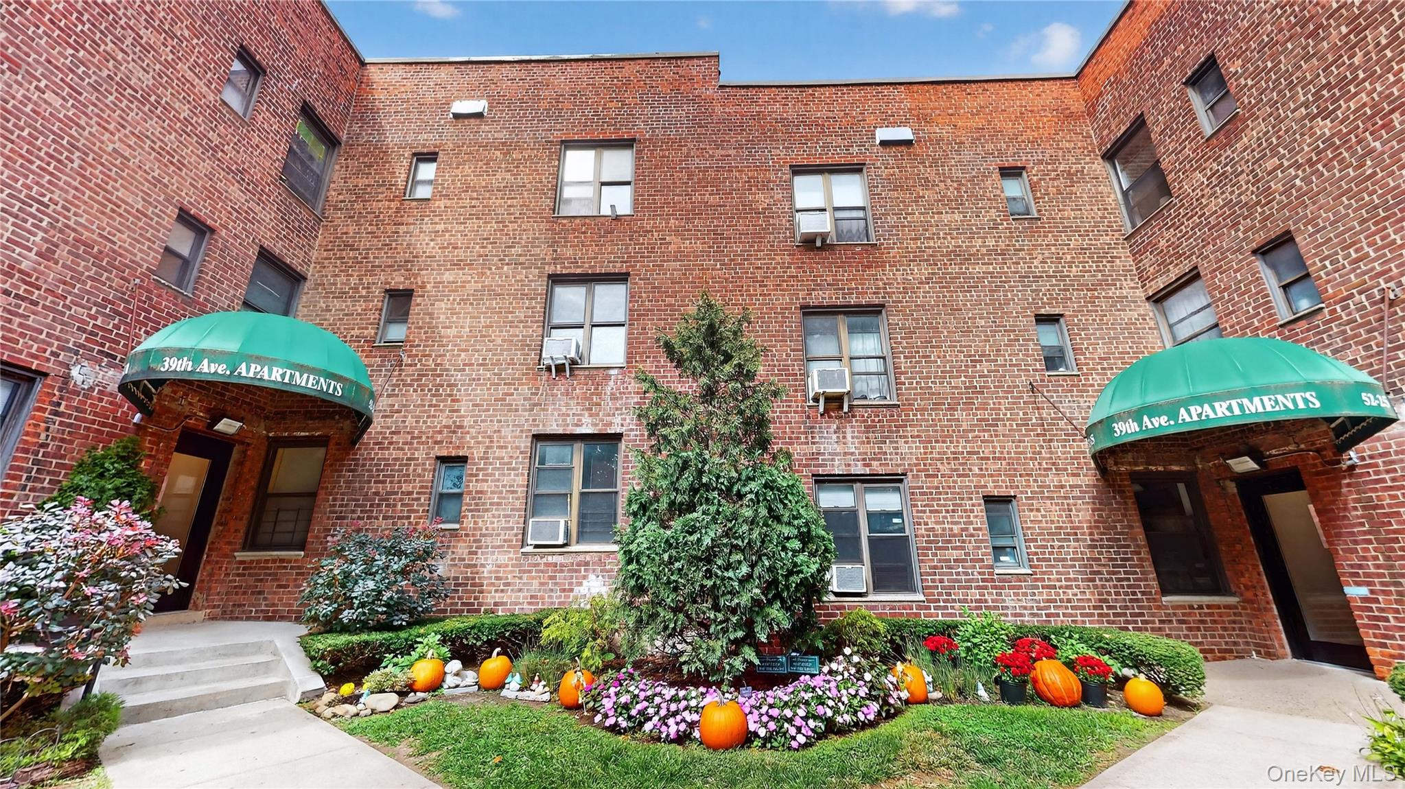 52-21 39th Road # 2B, Woodside, NY 11377