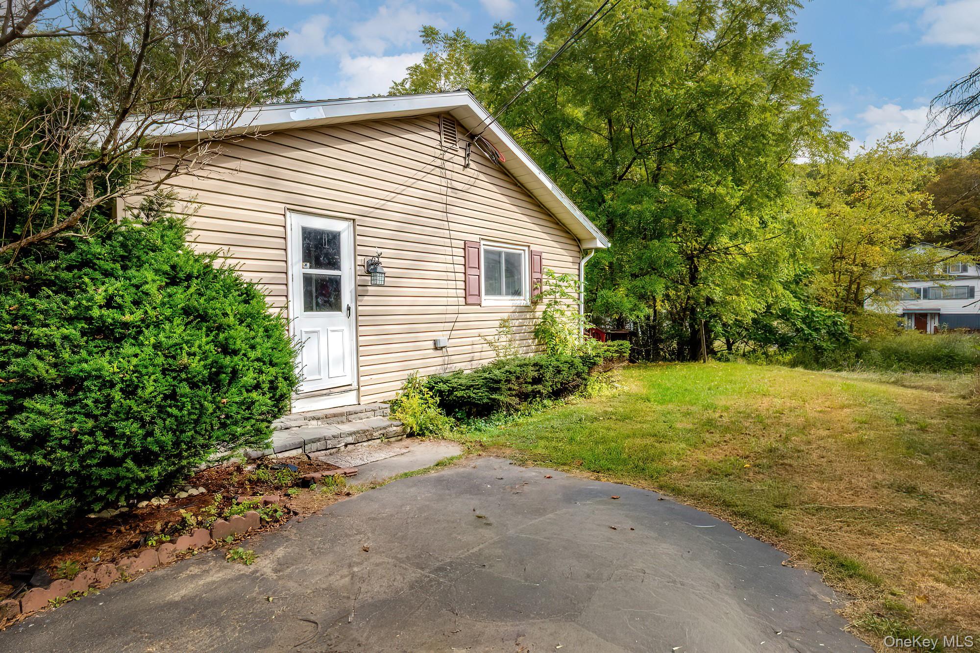 240 Stevers Crossing Road, Hudson, NY 12534