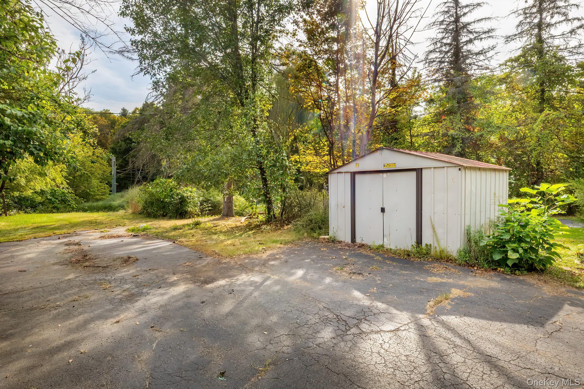 240 Stevers Crossing Road, Hudson, NY 12534