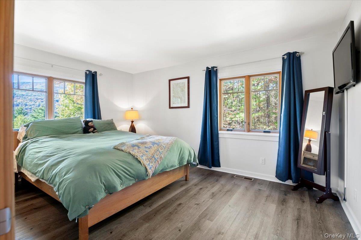 26 Carle Road, Mount Tremper, NY 12457