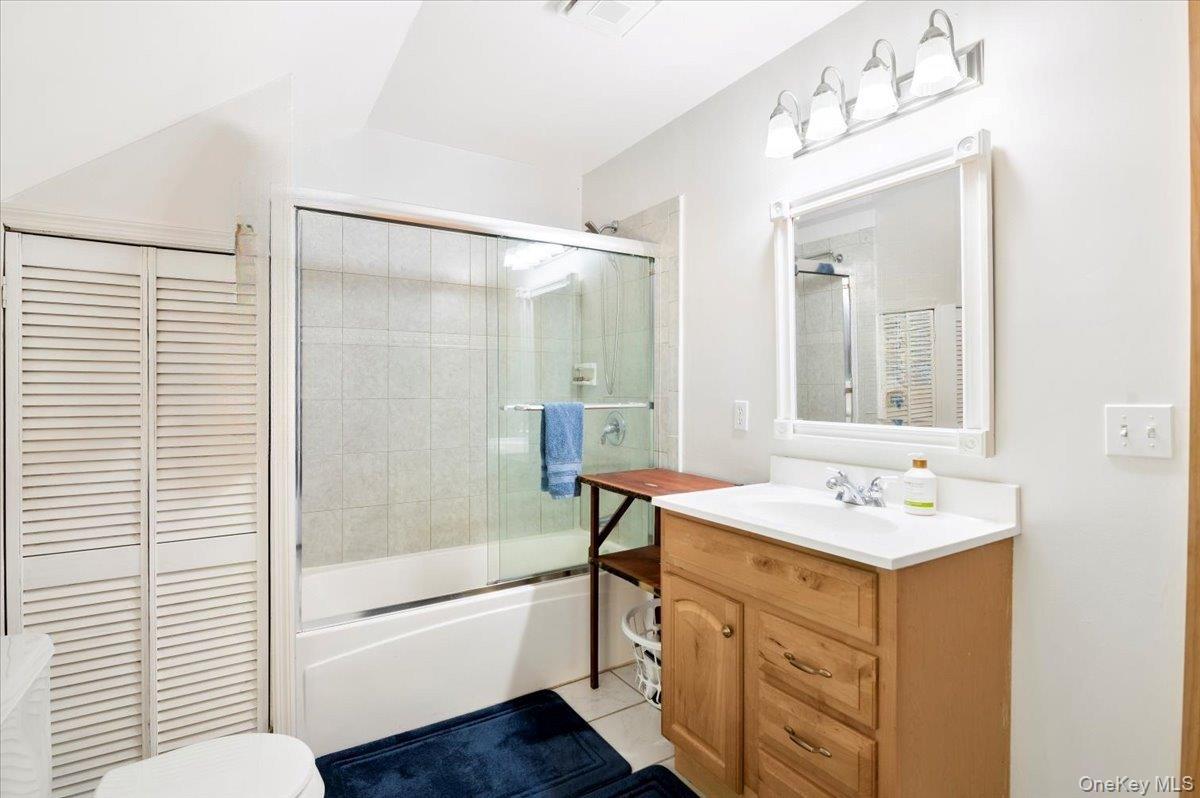 26 Carle Road, Mount Tremper, NY 12457