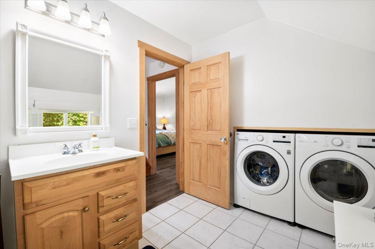 26 Carle Road, Mount Tremper, NY 12457