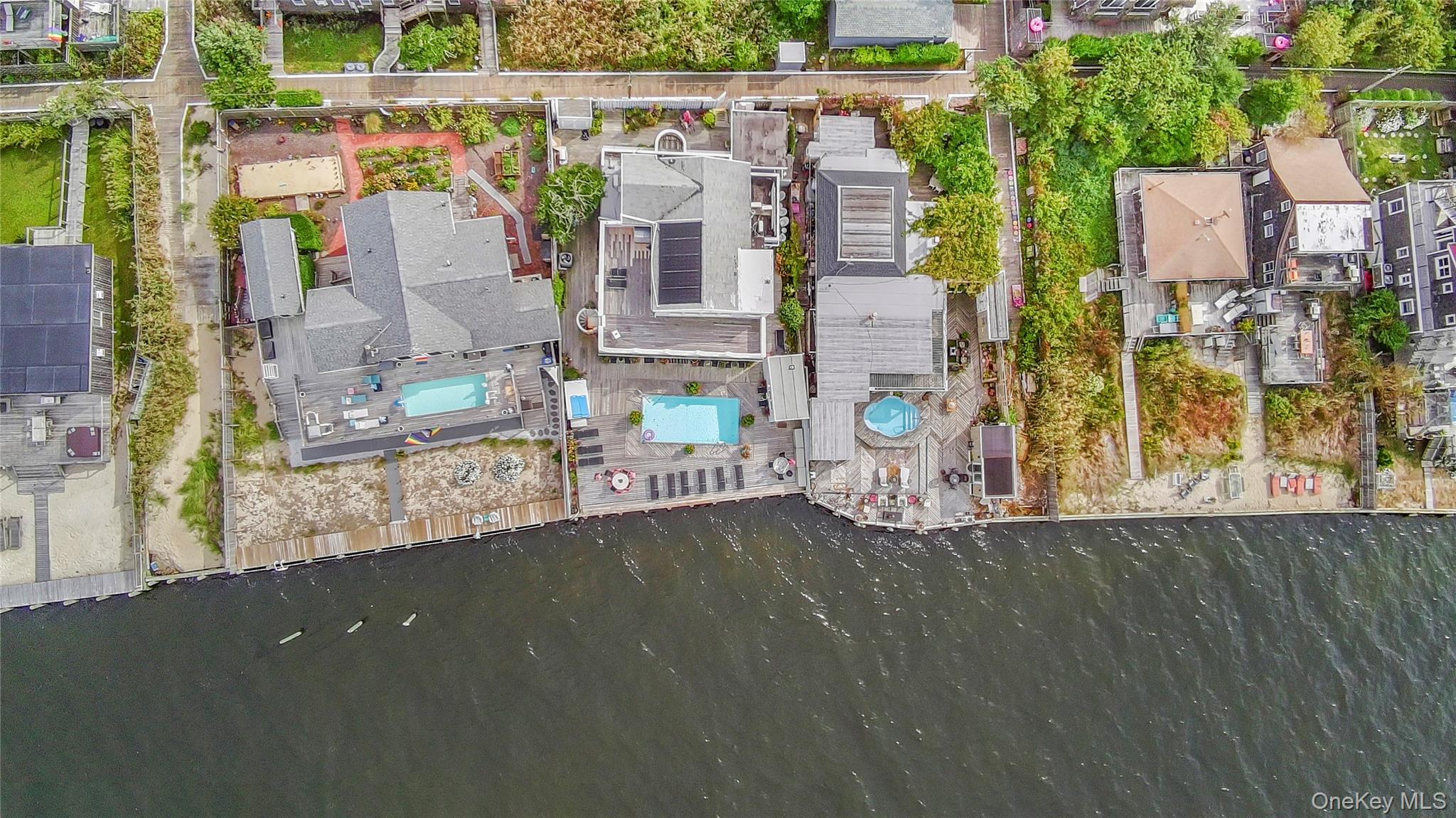 115 Bayview Walk, Cherry Grove, NY 11782