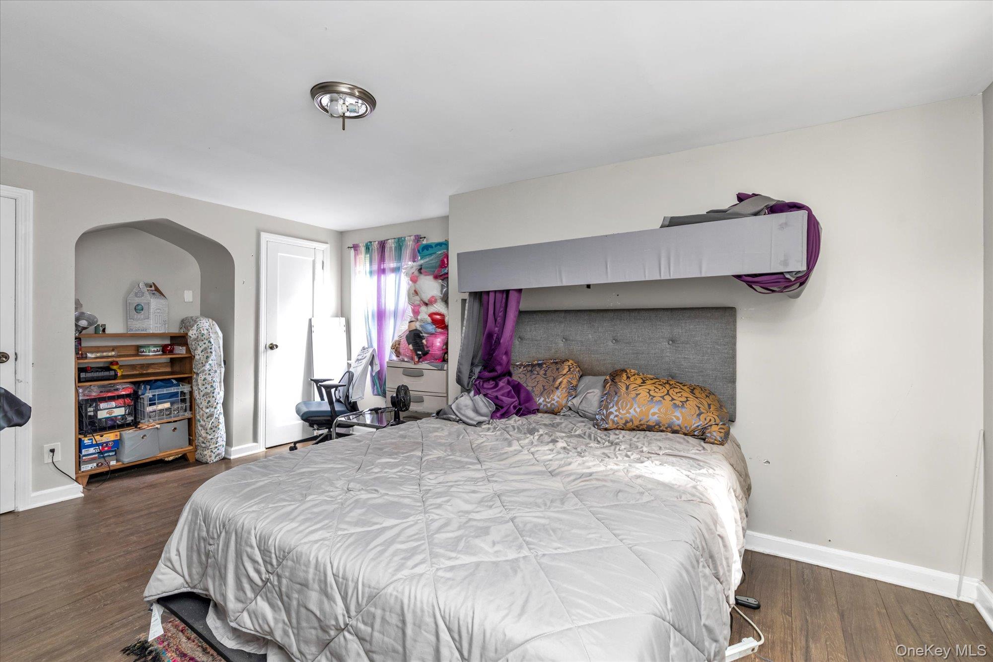 106 W Marshall Street, Hempstead, NY 11550