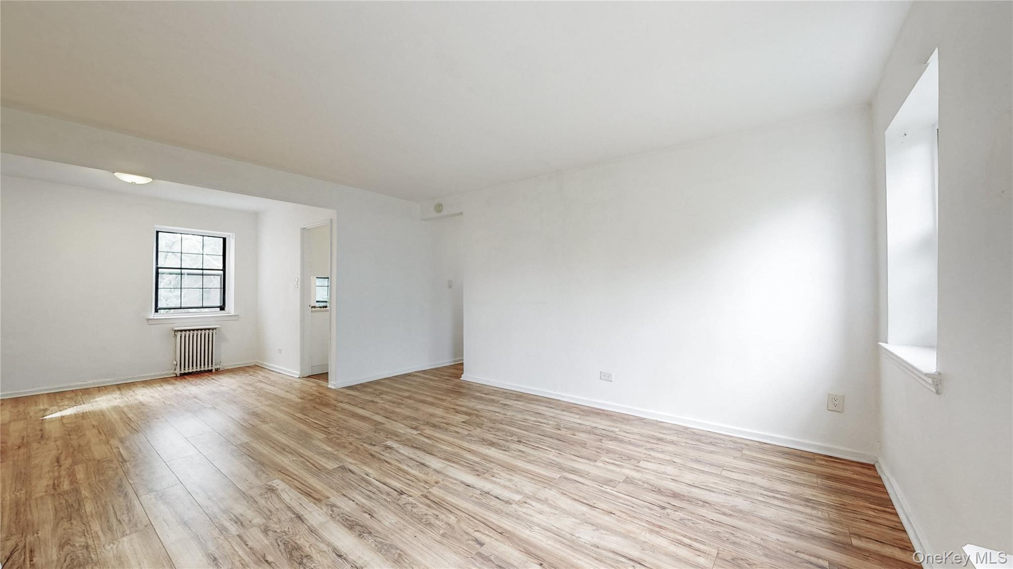 144-30 78th Road # 3G, Flushing, NY 11367